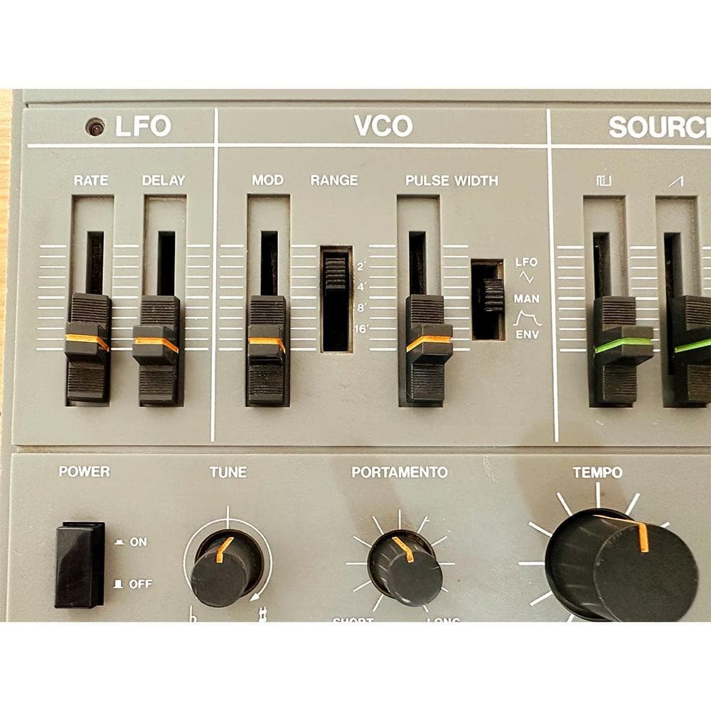 Roland MC-202 MicroComposer Vintage Analog Synthesizer Sequencer Tested