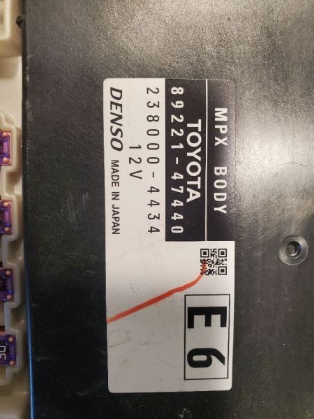 PRIUS 2016 Fuse Box Cabin 42155