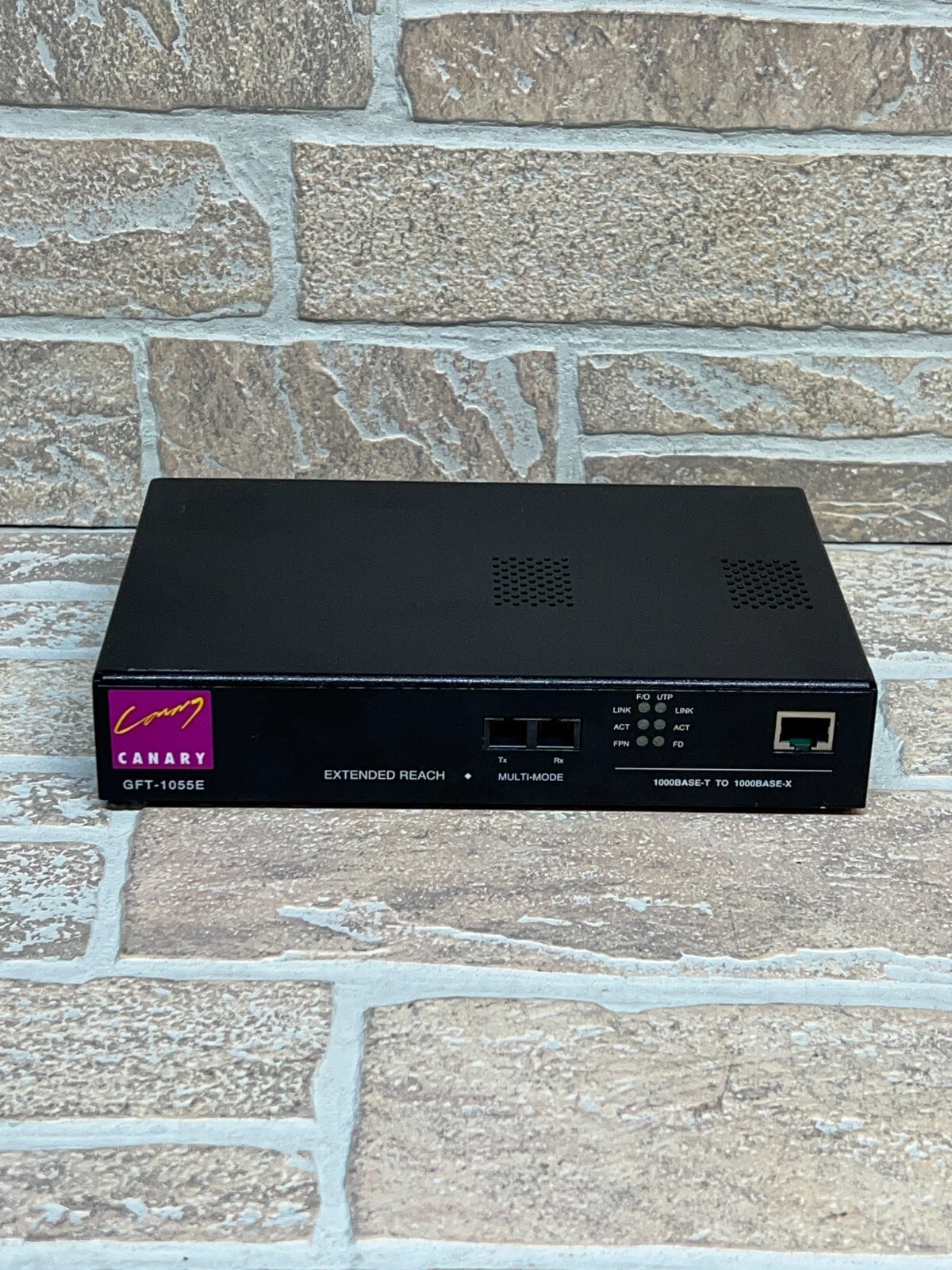 Canary GTF-1055E, Gigabit Ethernet Copper-to-Fiber Converters