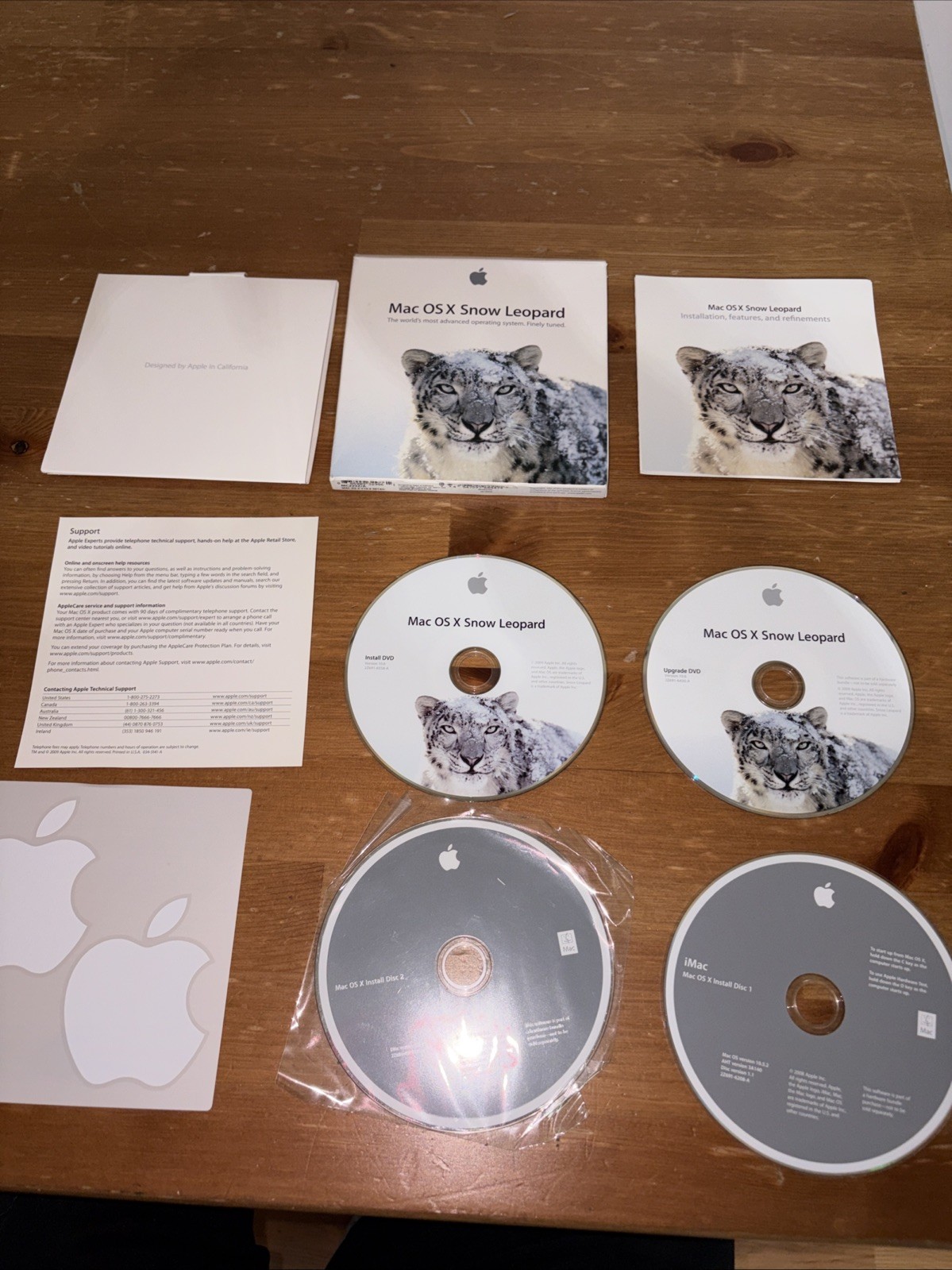 Apple Mac OS X Leopard Version 10.5.2 & Snow Leopard 10.6 Install DVDs Retail