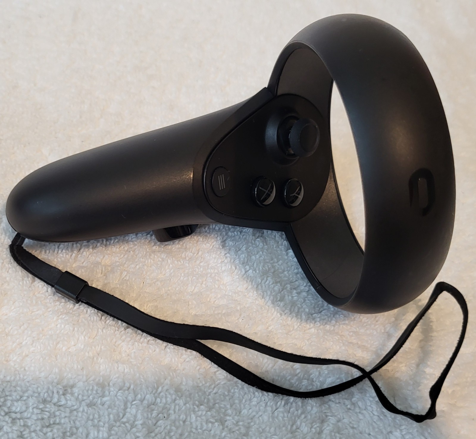 Oculus Quest VR Headset System 64GB w/ Controllers Cables Case Tested Working