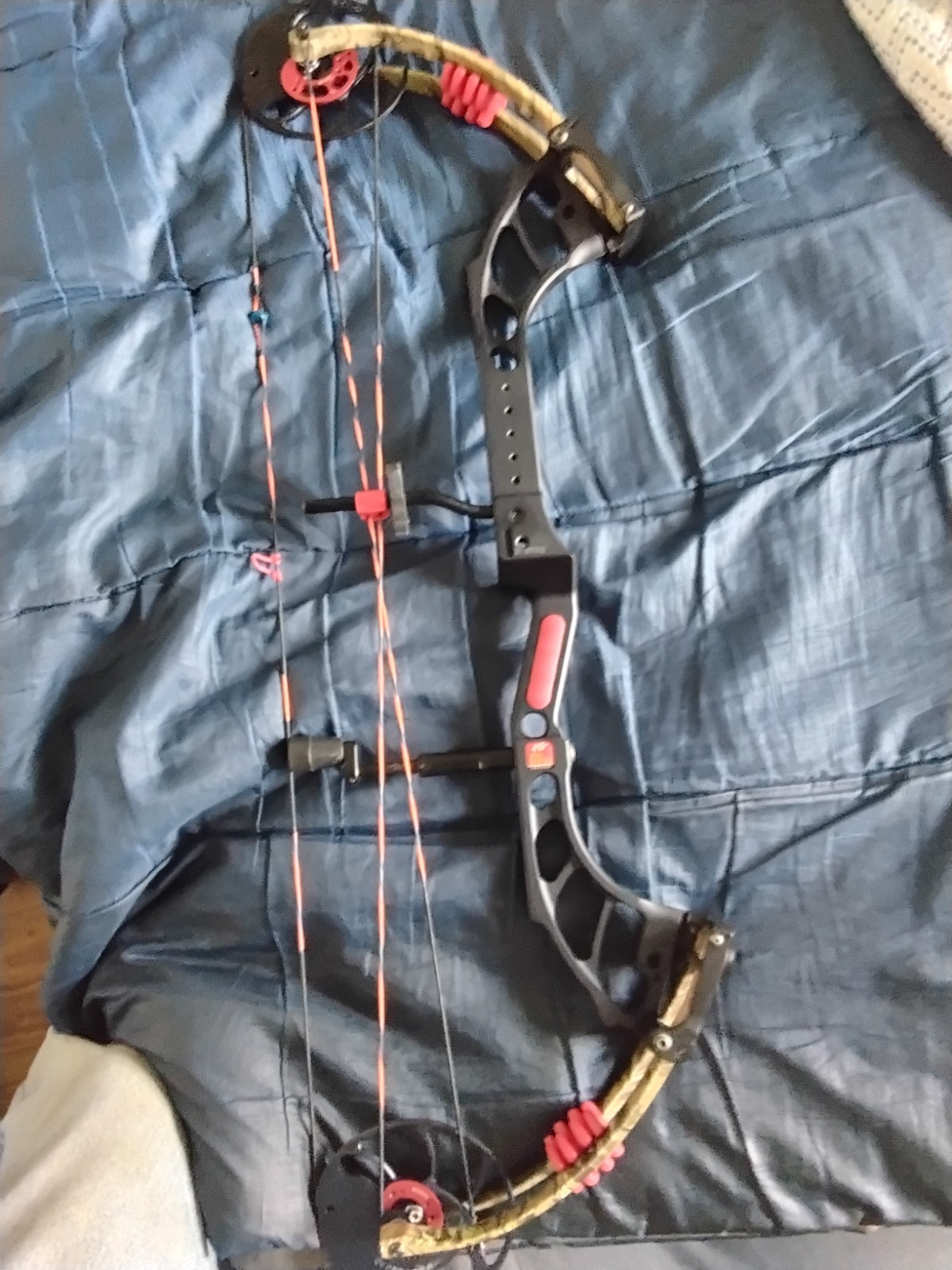 PSE Hammer 60lbs