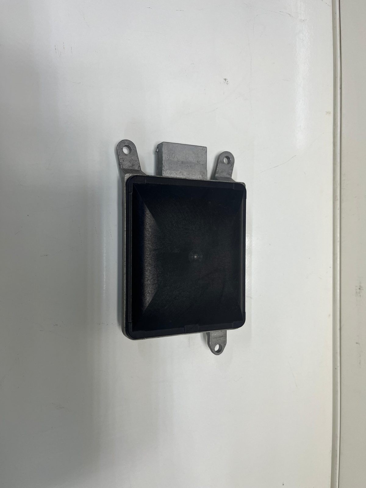2012-2018 BMW 640i Blind Spot Control Unit 6862476