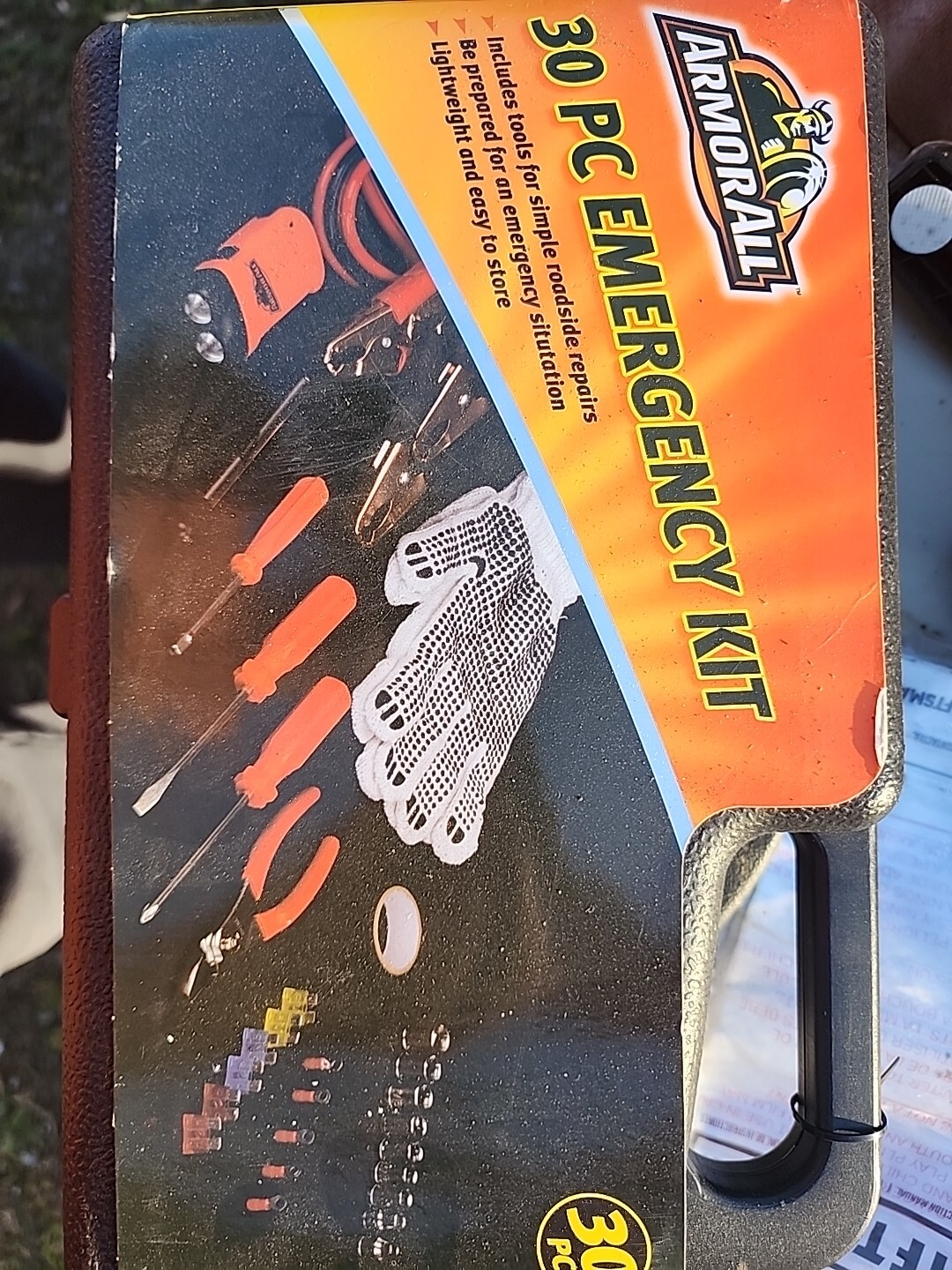 Armor All 30 Pc Emergency Kit  BRAND NEW