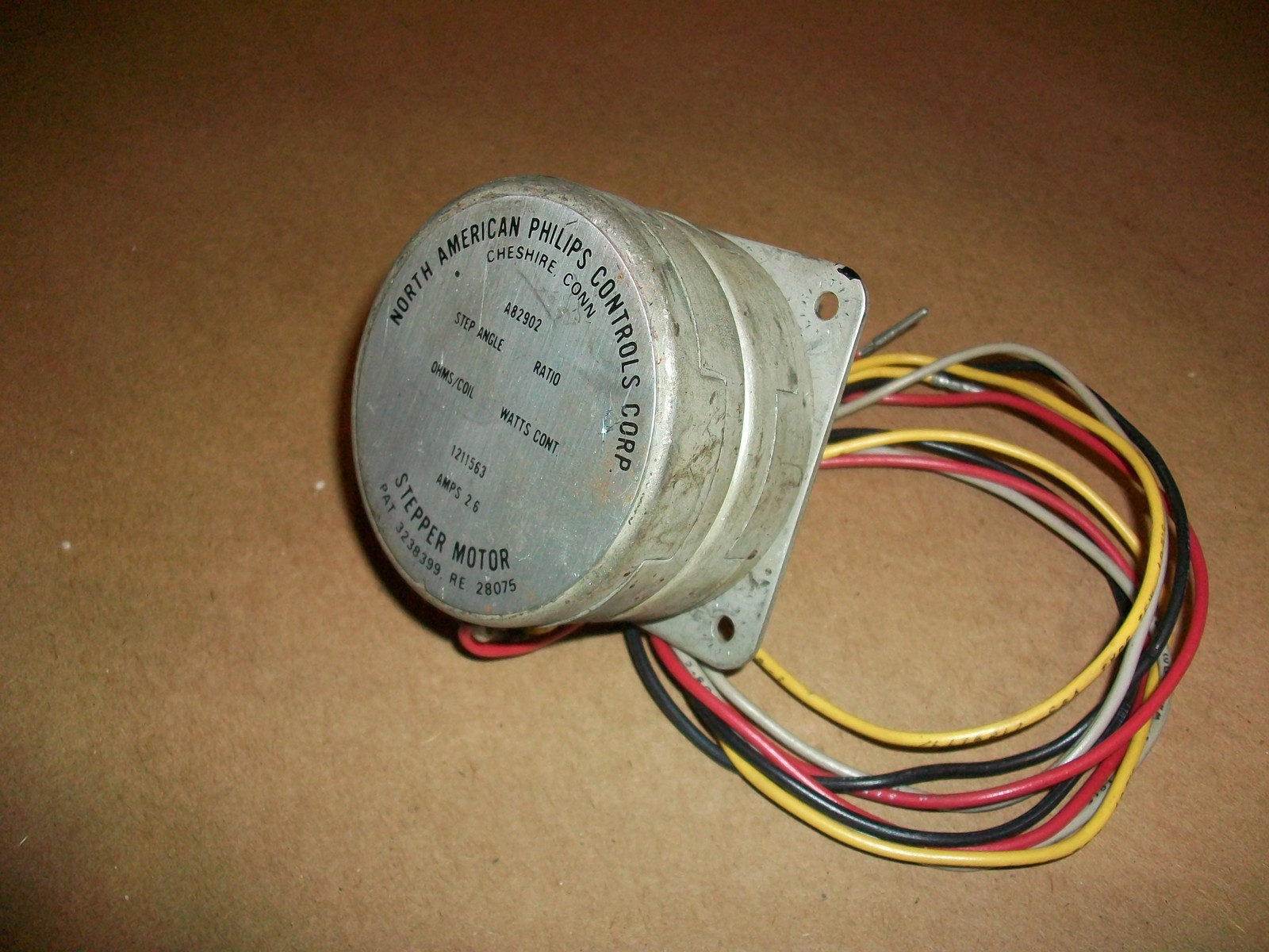 Philips Controls Corp Stepper Motor A82902