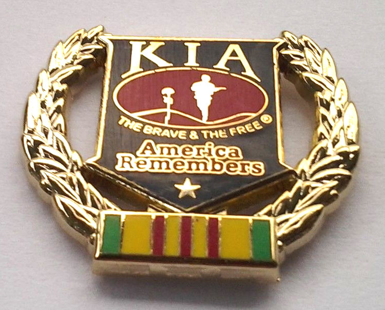 KIA AMERICA REMEMBERS WITH WREATH (1-1/8") VIETNAM Military Hat Pin P12220 EE