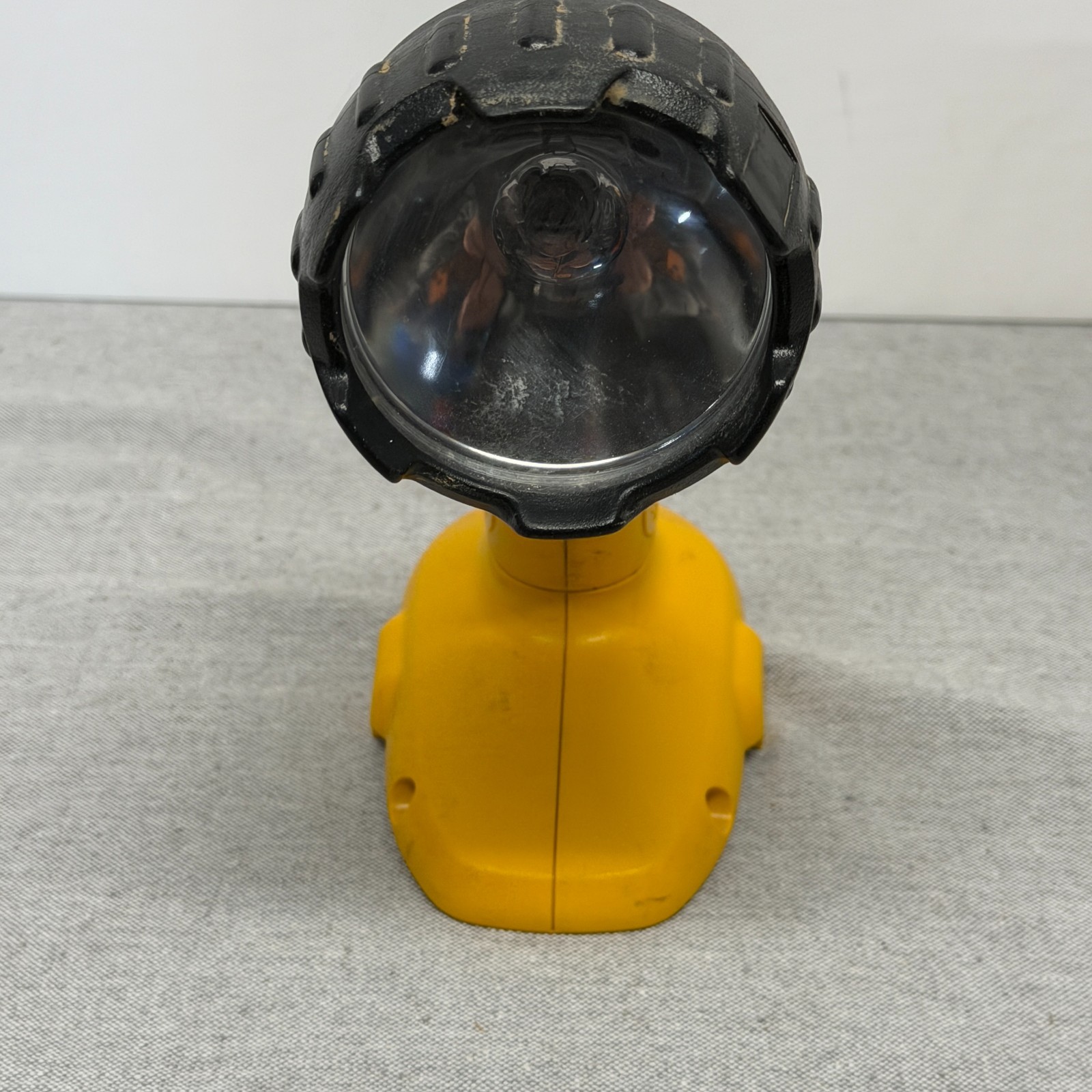 DEWALT DW908 18V Rechargeable Flashlight Battery not included