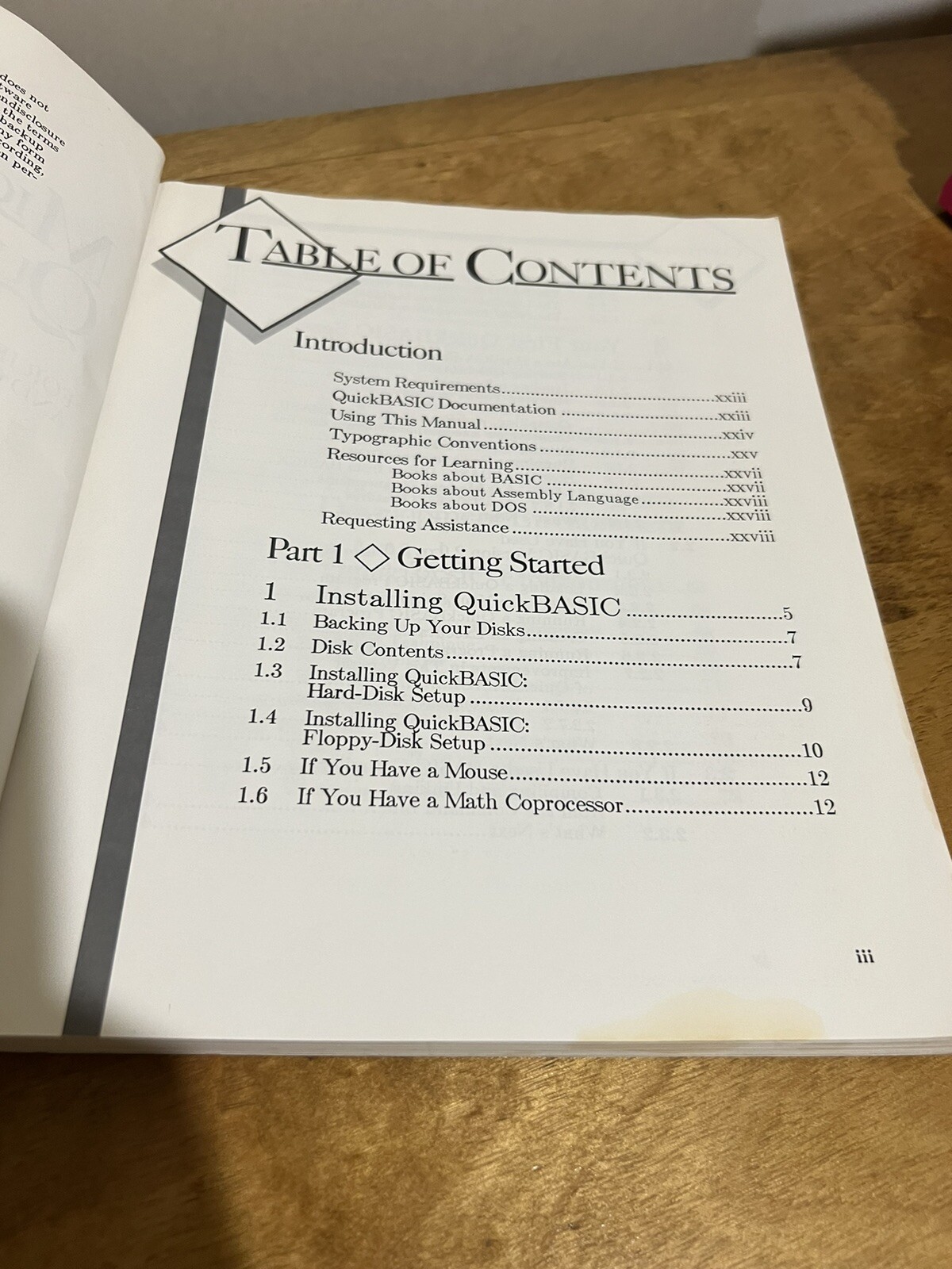 Vintage Microsoft QuickBASIC 4.0 1987 IBM PC Users Guide Book Manual