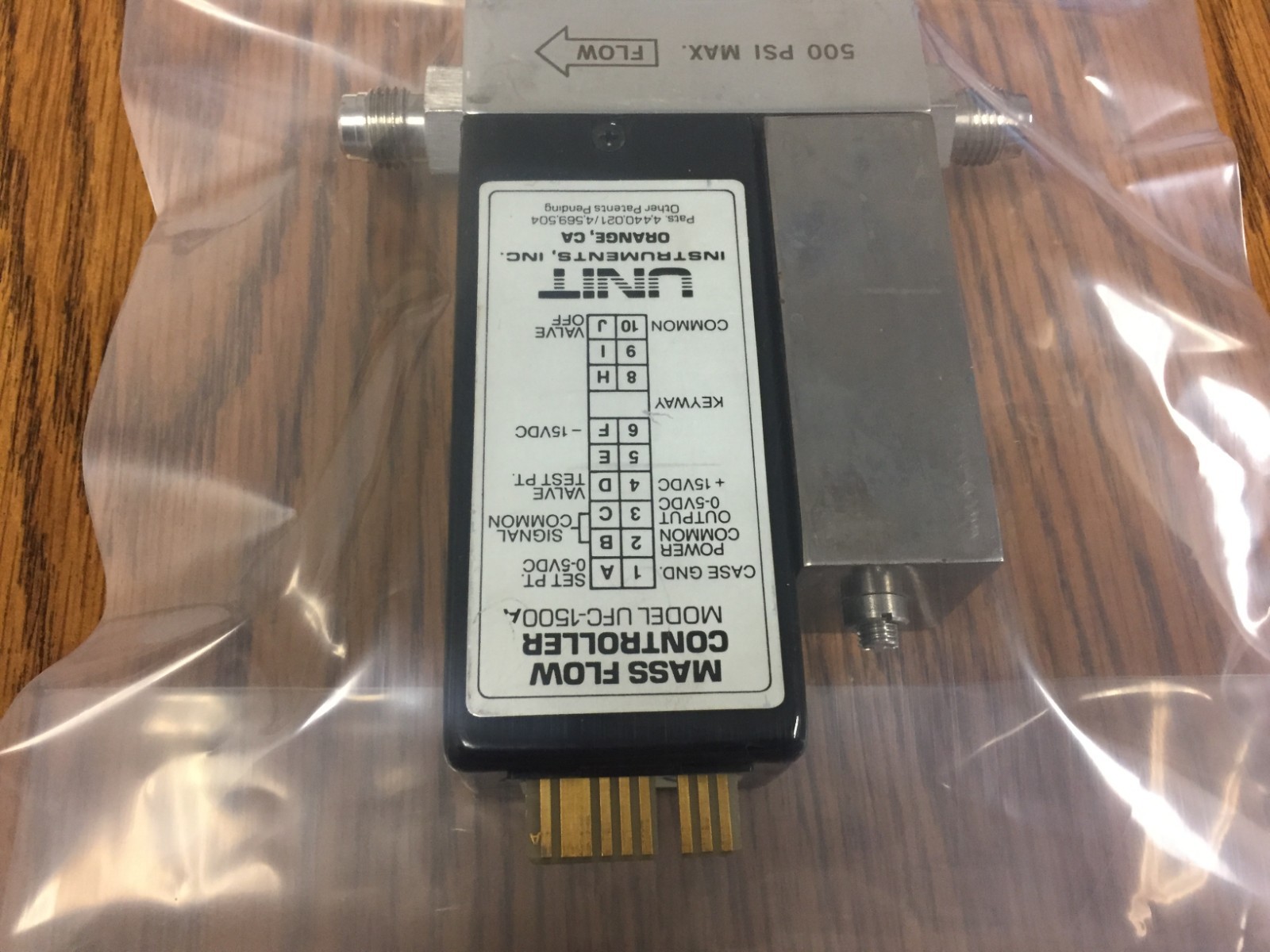 Unit Instruments UFC-1500A, Range 200 SCCM, Gas N2 500 PSI Mass Flow Controller