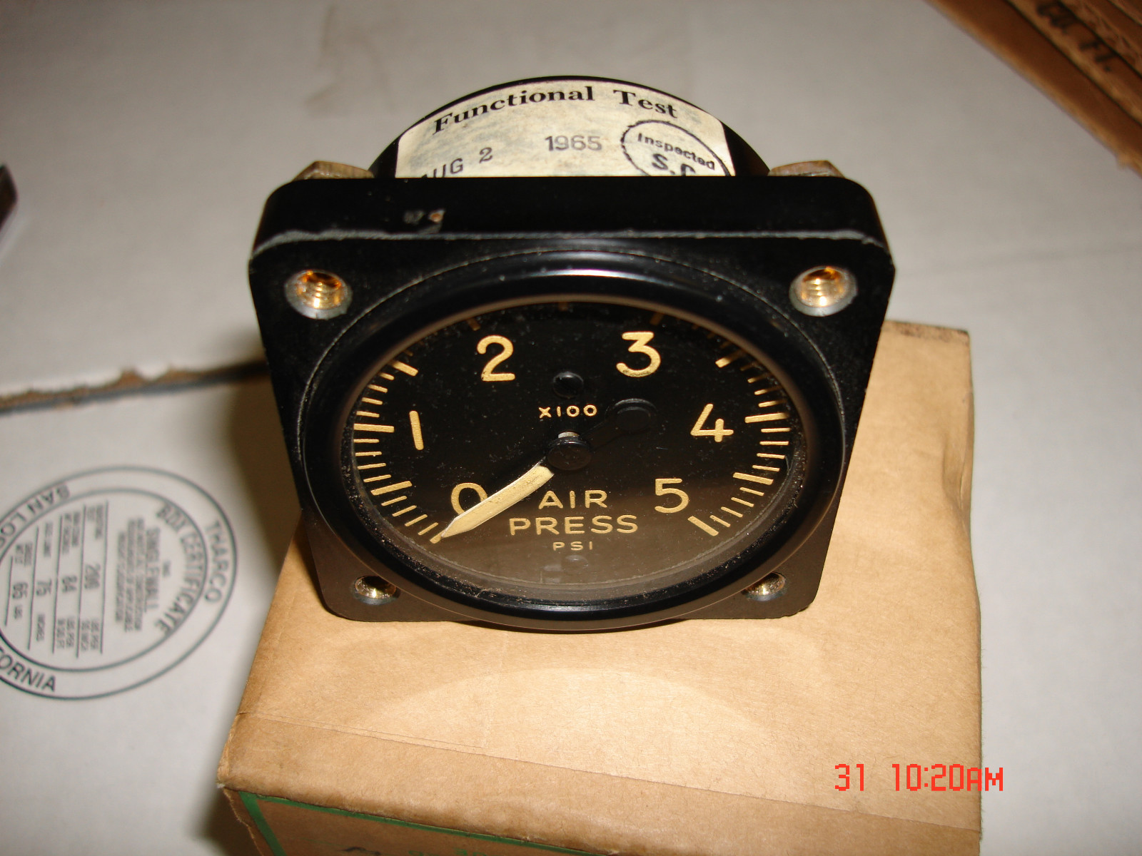 Street Rod Rat Rod, aircraft pressure gauge 0-500lb x100 scale