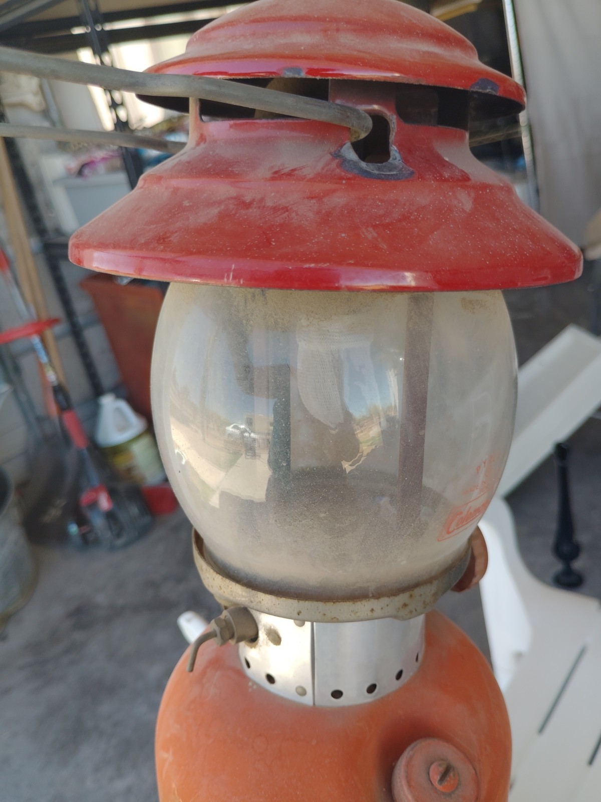 Vintage Coleman Lantern 200A single Mantel 1963