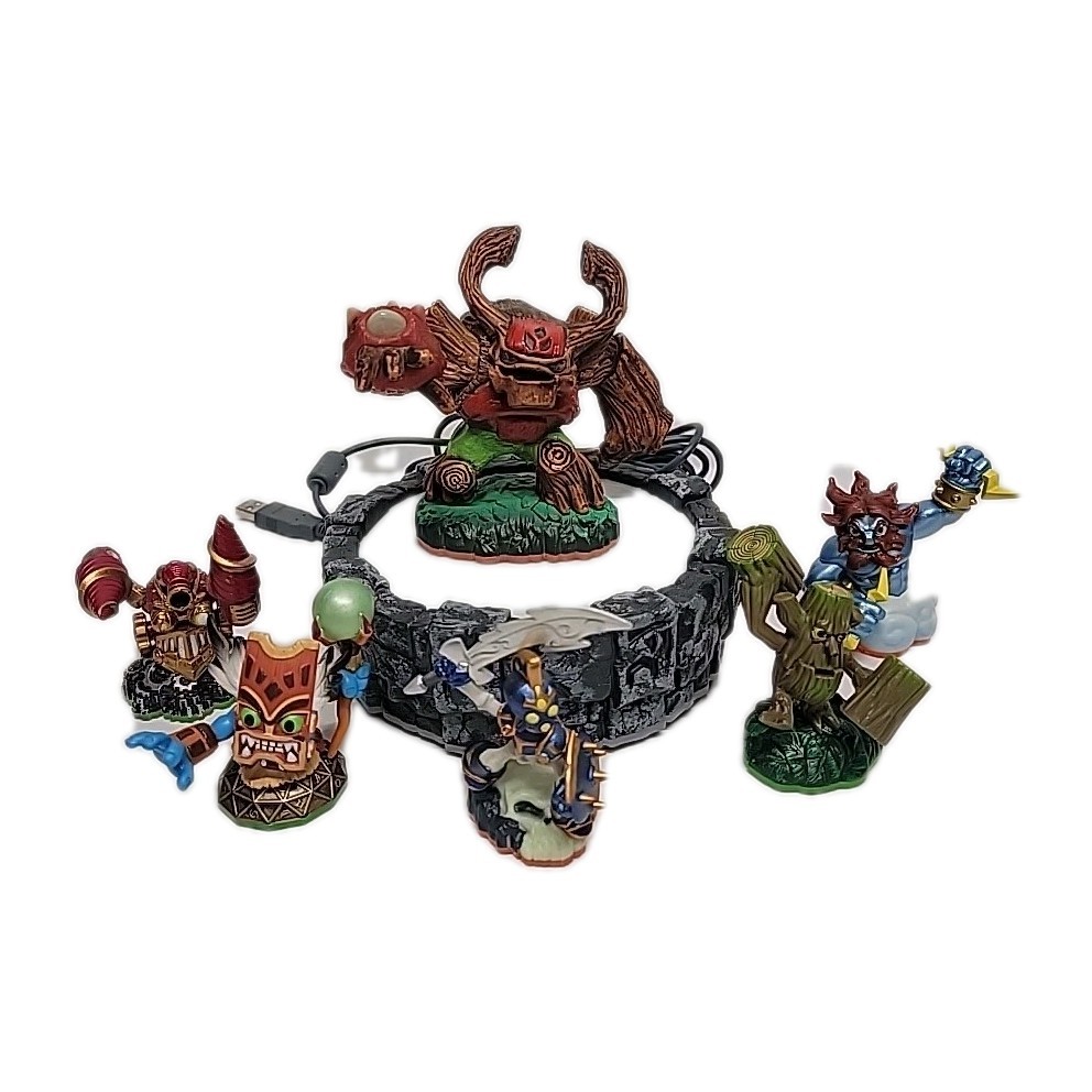 Skylanders Lot Of 6 And Portal Of Power