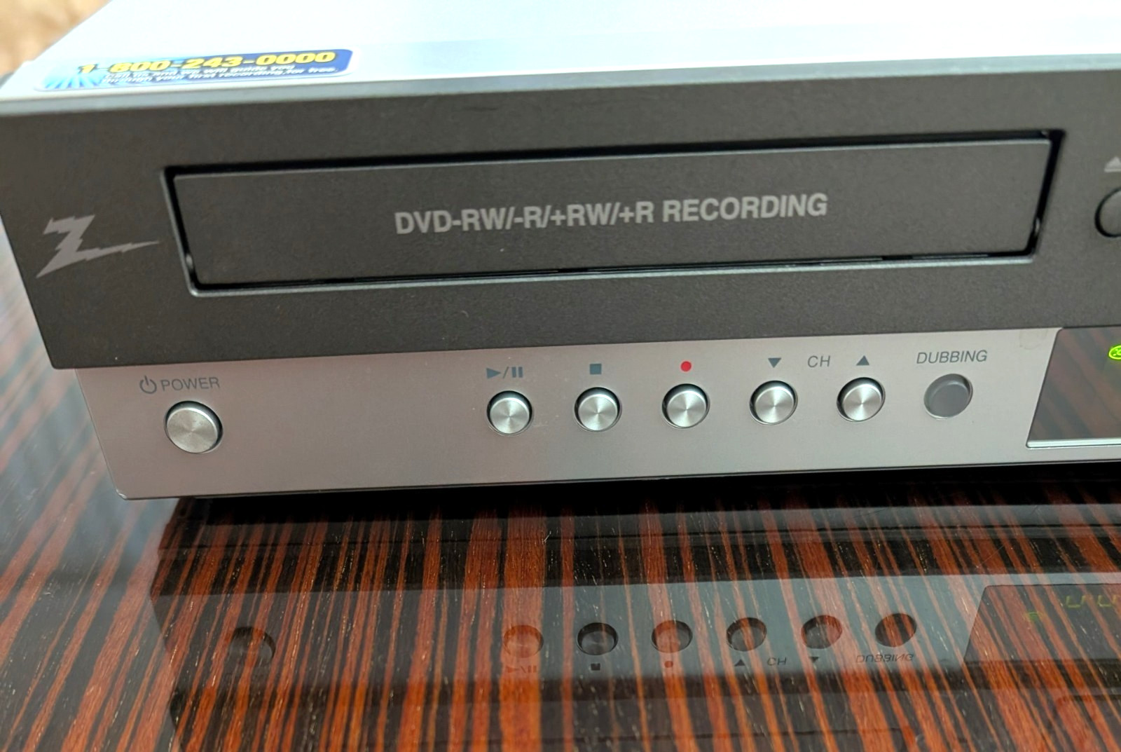 Zenith XBR616 Combo VCR Player & DVD Recorder