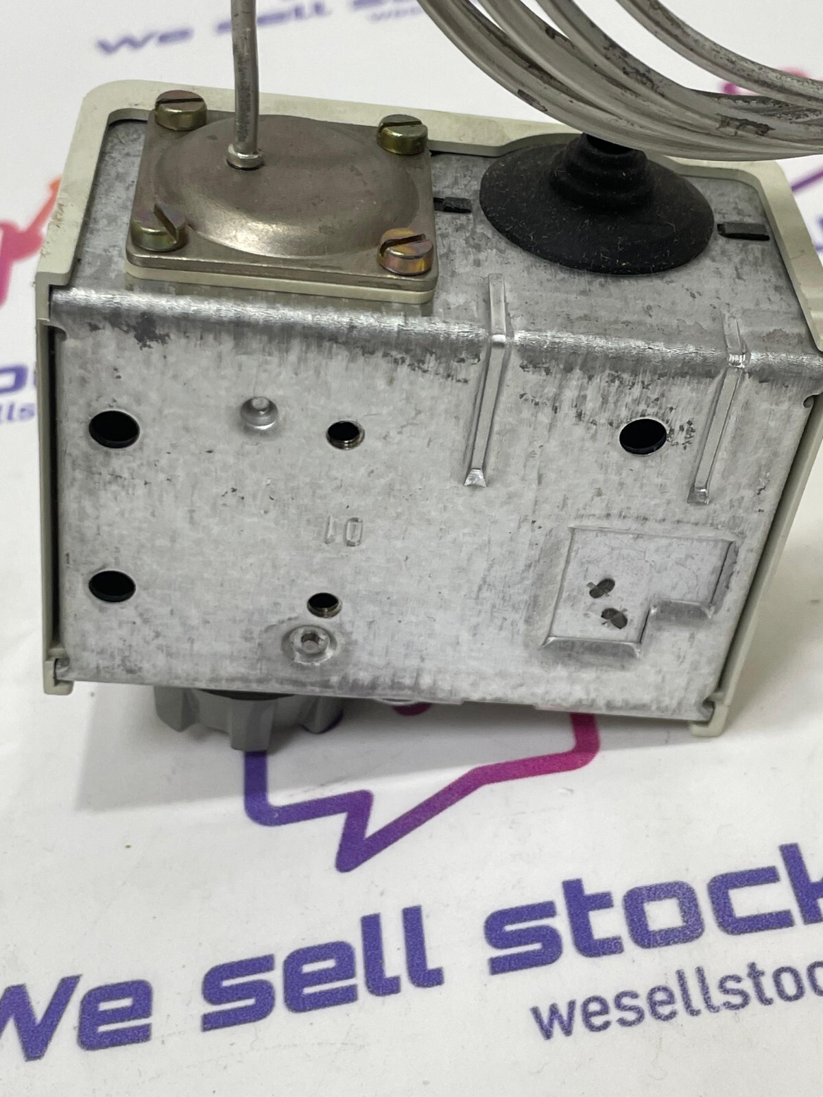 DANFOSS KP77 TEMPERATURE CONTROL THERMOSTAT 20-60°C 060L1121