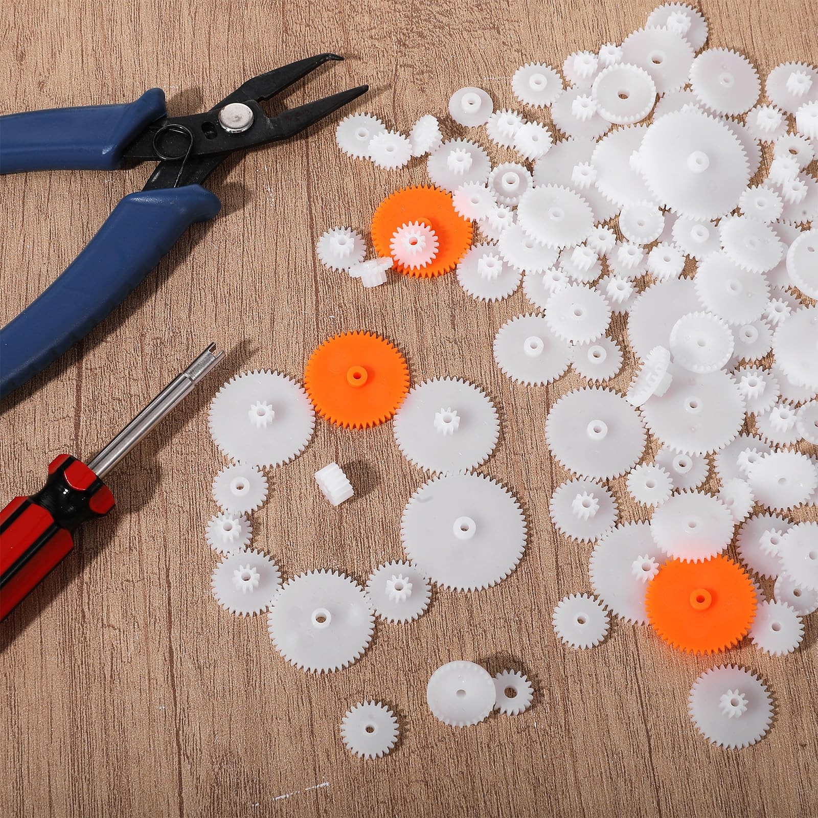 200PCS White Plastic Gears Module 0.5 Plastic Single Gear Spindle Small Motor...