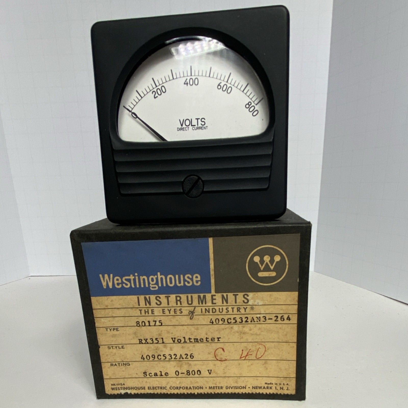 Vintage Westinghouse 409C532A26 RX351 Panel Meter – 0–800 DC Volts - NOB