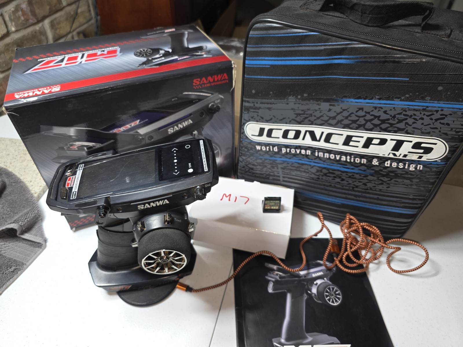 Sanwa/Airtronics M17 Pro RC transmitter with receiver. JConcepts bag. wireless.