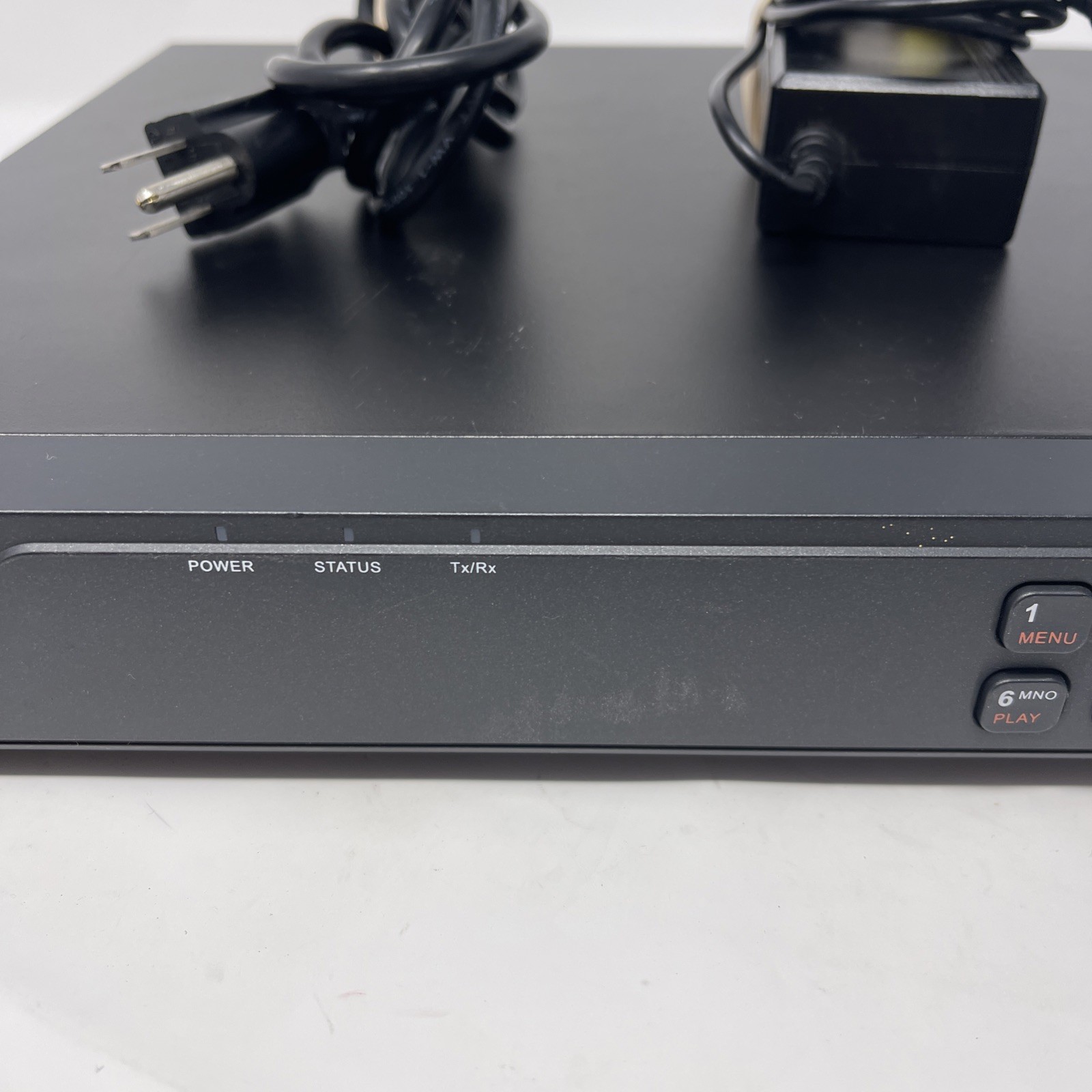 LTS LTD8308K-ET 8 CH 3MP DVR W/ Power Adapter