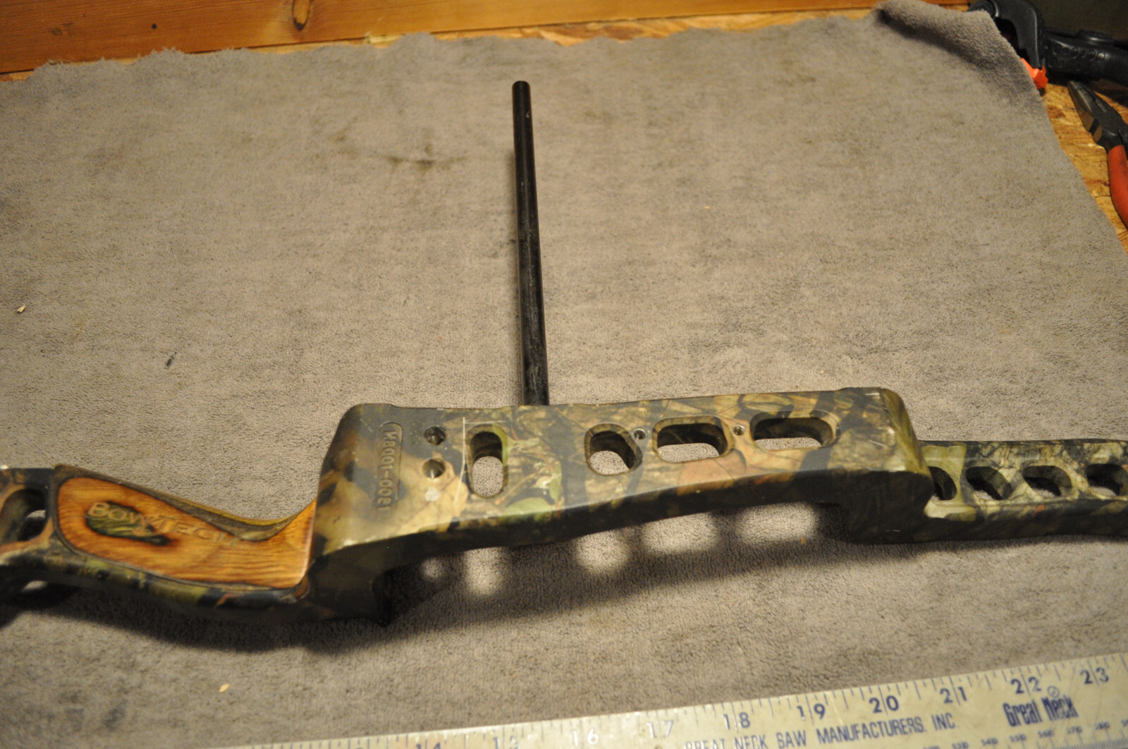 Bowtech Constitution Compound Bow Center Handle Assembly , used see pictures