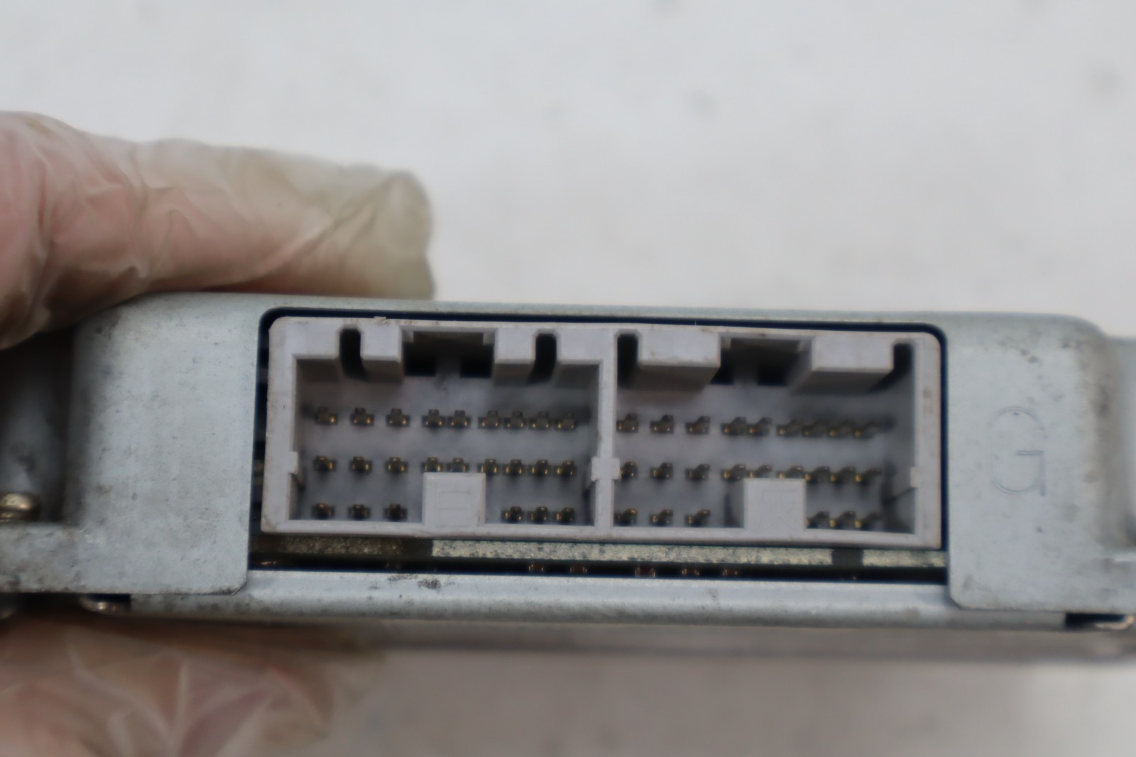 2002-2003 Mazda MPV Transmission Control Module TCM AJ51189E1 H OEM