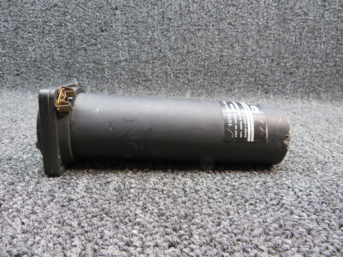 3265001-0301 Bendix Fuel Totalizer Indicator (Volts: 28)