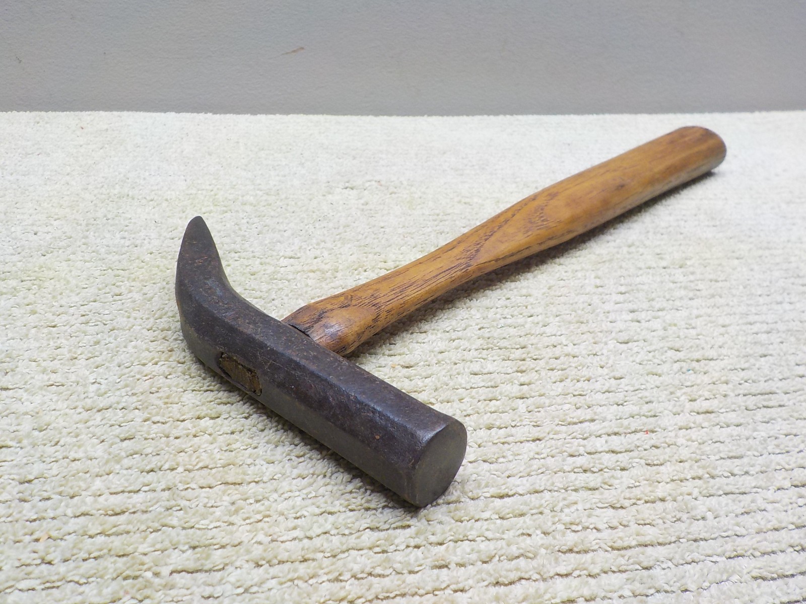 Vintage Cobbler's Tack Hammer Curved "Duck-Bill" 11 1/4"