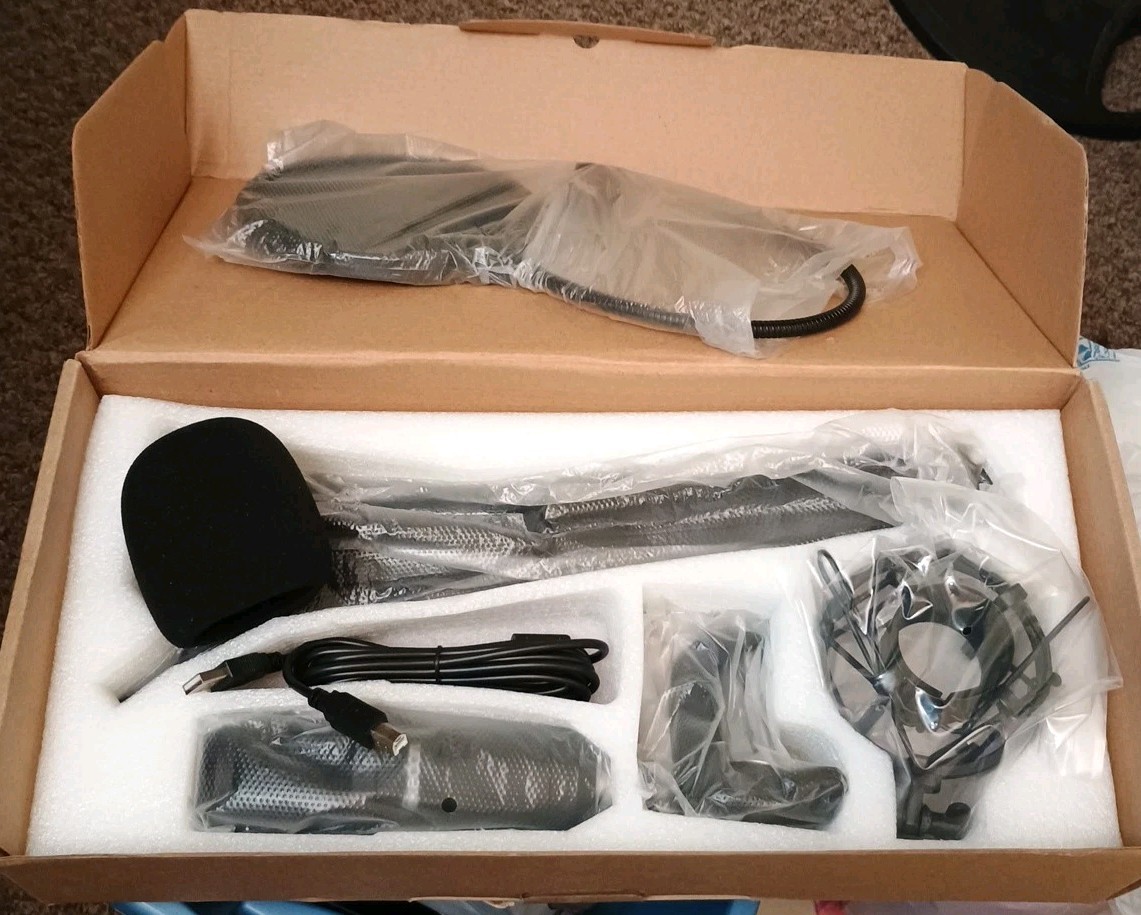 Ikedon Professional Condenser Gaming Microphone USB