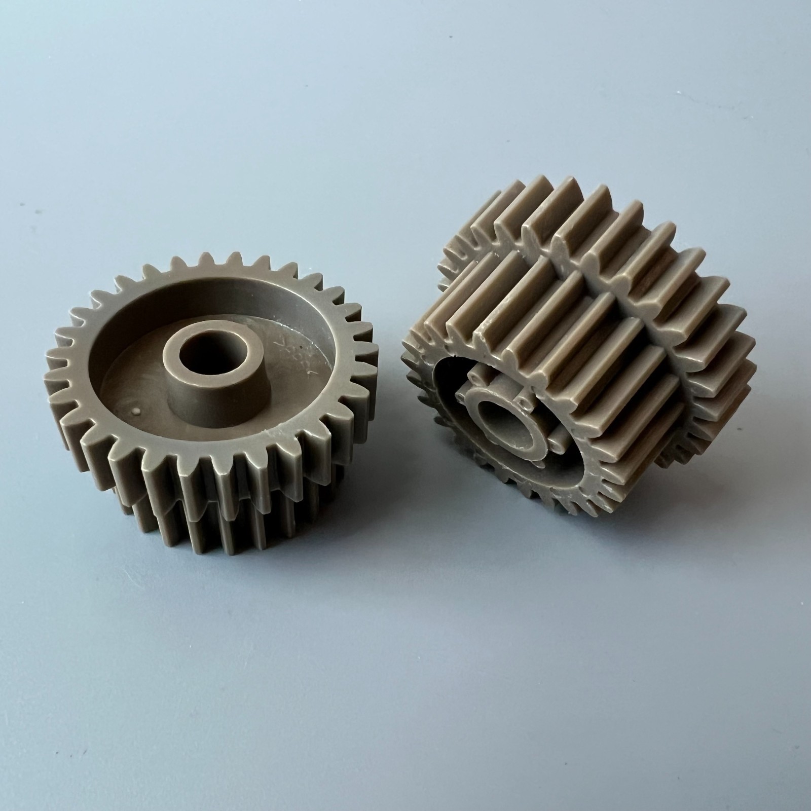 (2pcs/lot) 327D1061319 327C1061320A Dryer Gear for Fuji 550/570/590 Frontier