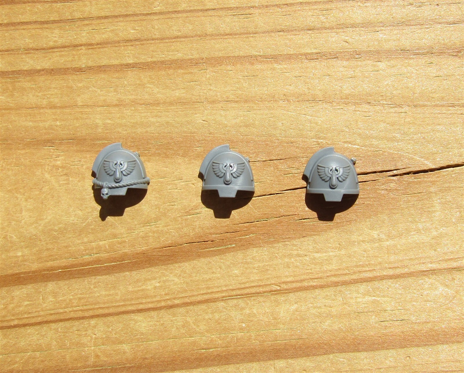 40K Blood Angels Upgrades Shoulder Pads Bladeguard Veterans Pads Bits 3 Bitz