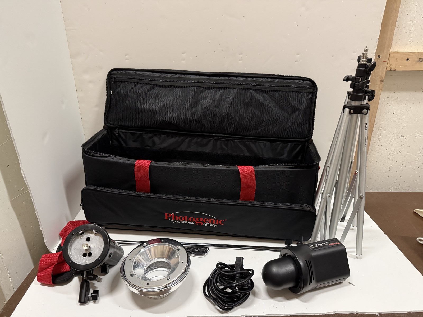 Photogenic 3 Section Lighting Wheeled bag with StudioMax III Equipment
