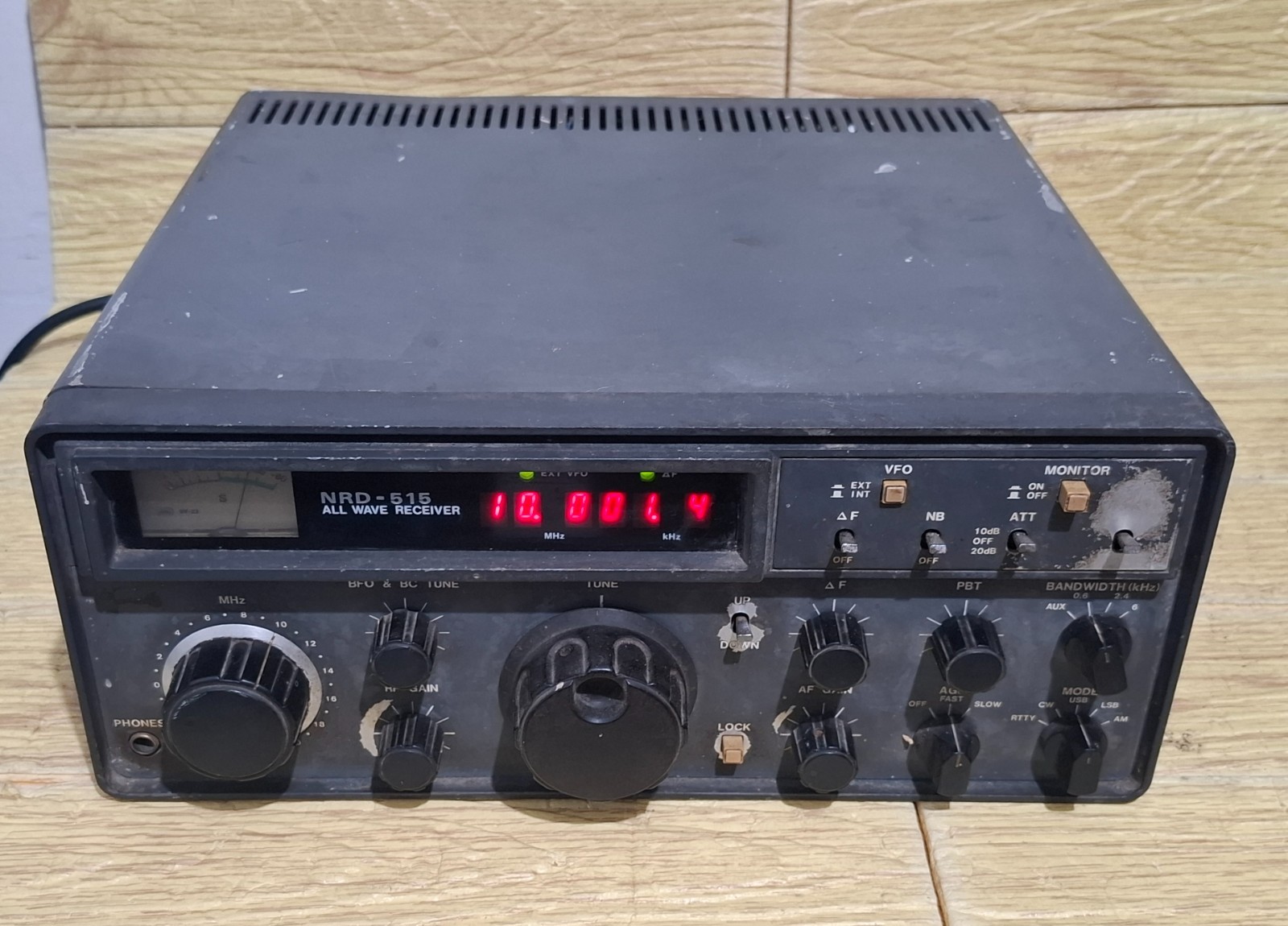 JRC NRD-515 All Wave Receiver - For Parts/Not Working