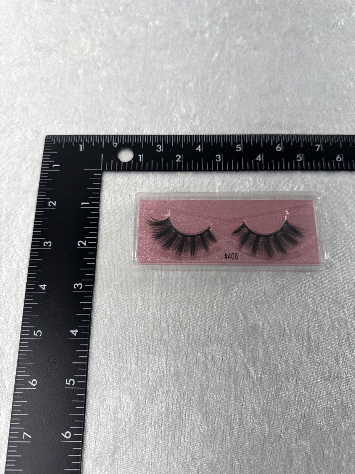 false eyelashes #406