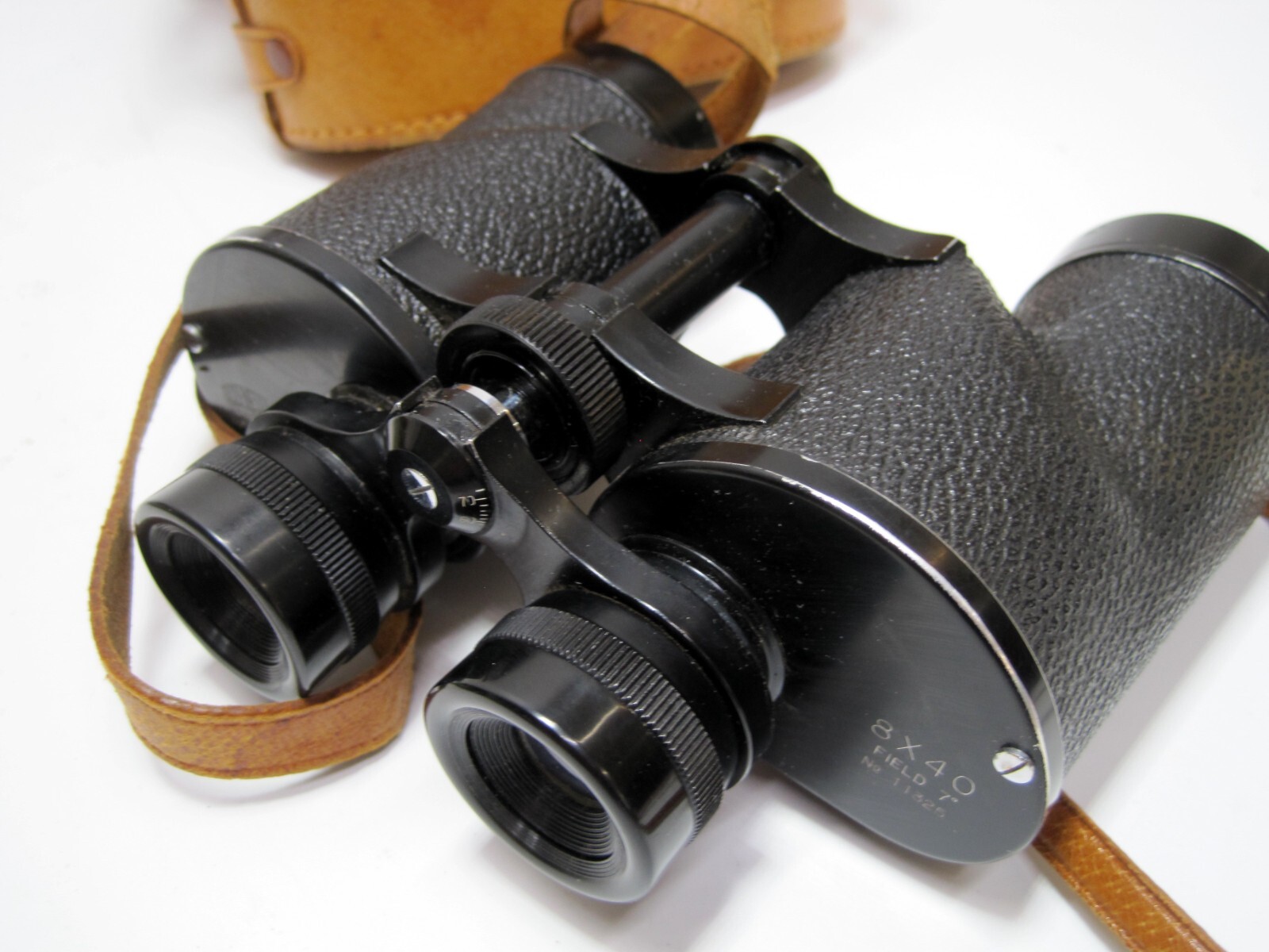 Vintage Boshnell Custom 8x40 Field 7° Binoculars with Case