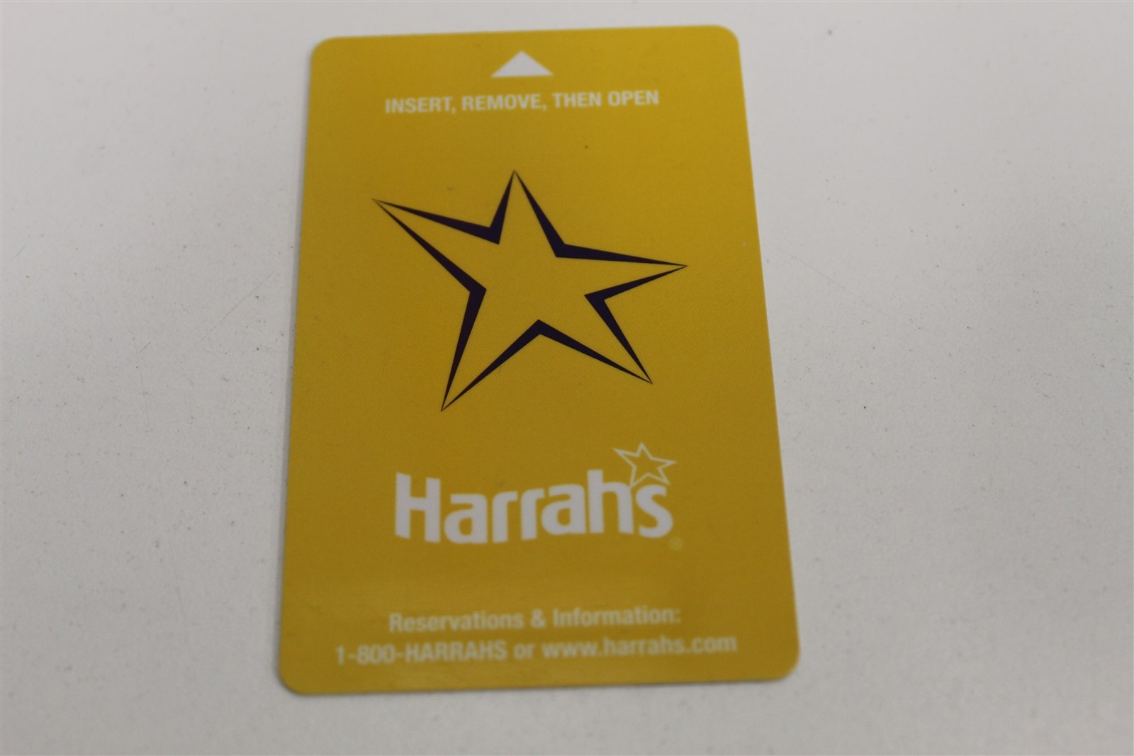 HARRAH'S GOLD W/ PURPLE STAR ROOM KEY