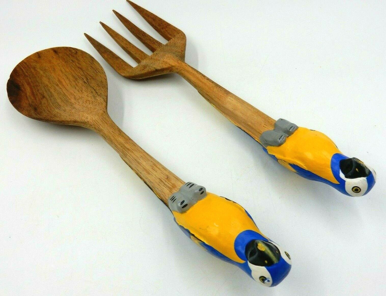VINTAGE HAND-CARVED WOODEN  PARROT HANDLED SALAD SERVING UTENSILS