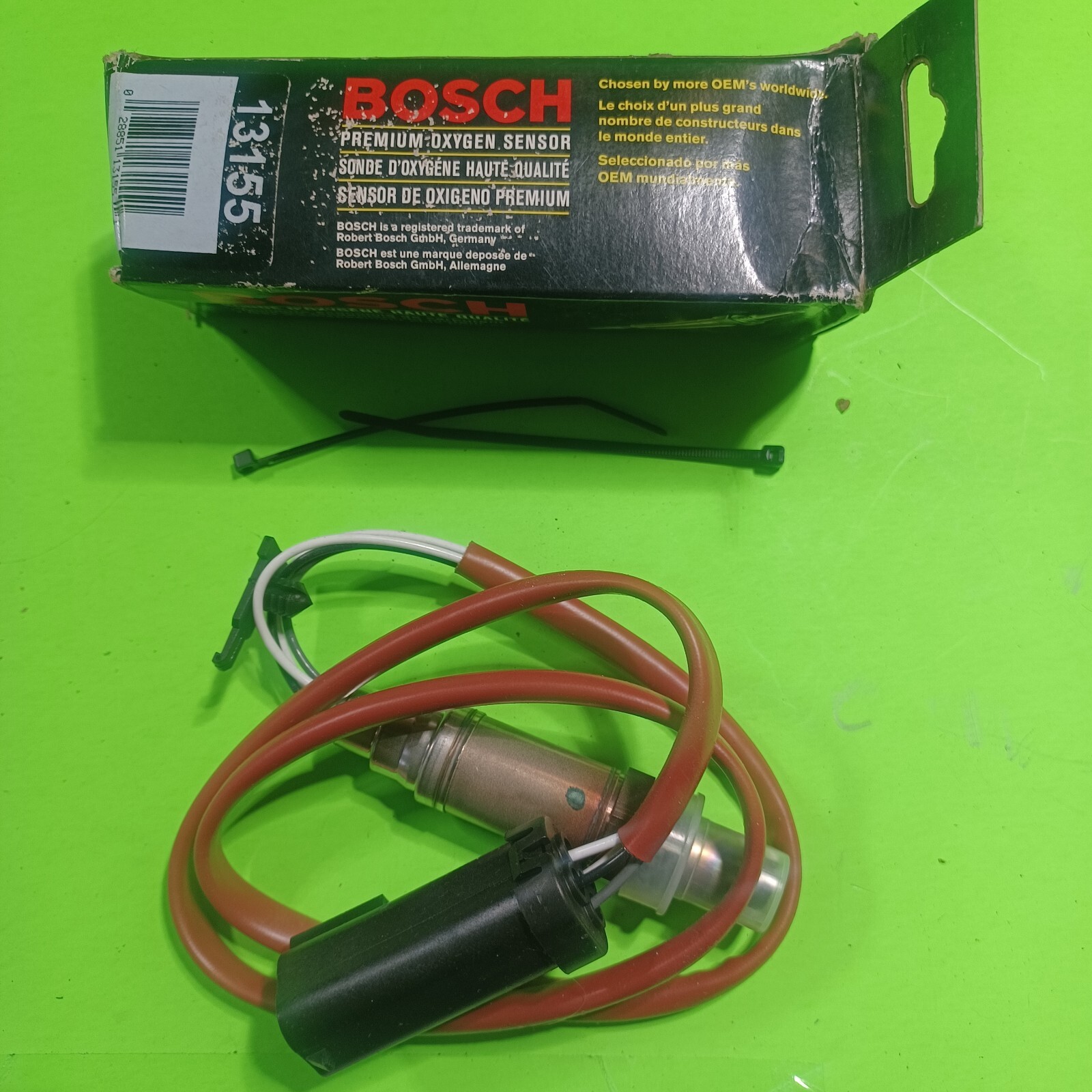 Genuine OEM Bosch 13155 Replacement Oxygen Sensor Downstream For 1995-96 Neon