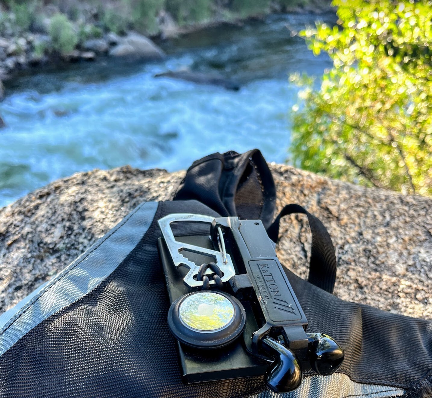 KaTTON Phone Case for iPhone 14 Includes Removable Multitool & Multi Carabiner