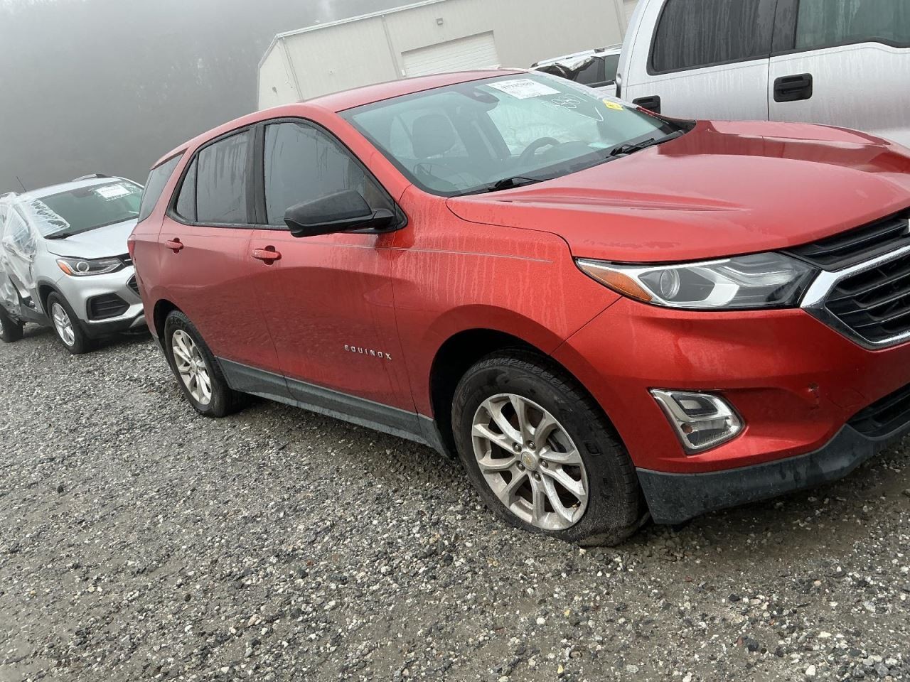 EQUINOX 2020 Glove Box 4968616