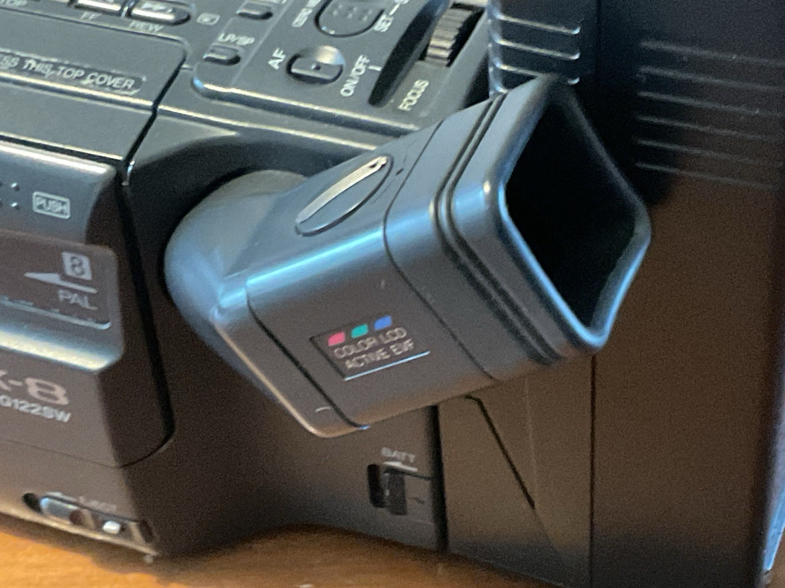 Fuji FG122SW | Video8 camcorder with box and accessories (tested - needs repair)