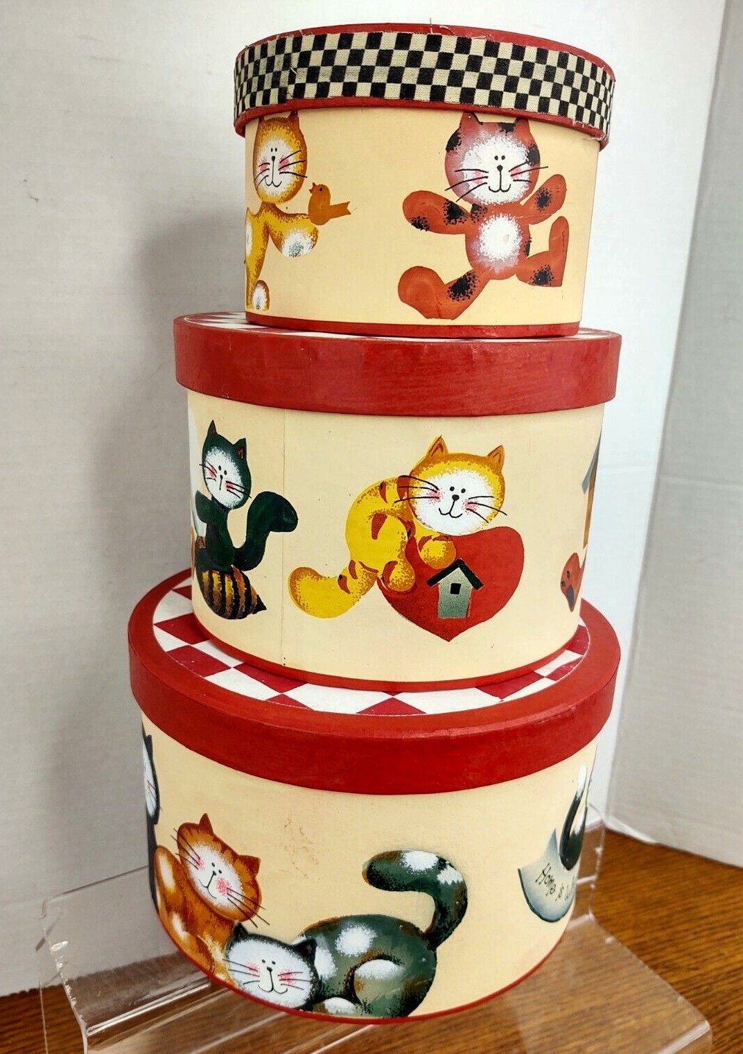Cats Set 3/7"x 4.5"/6" x 4.25" /4.5"x3" Round w/Lids Gift Stackable Décor Boxes