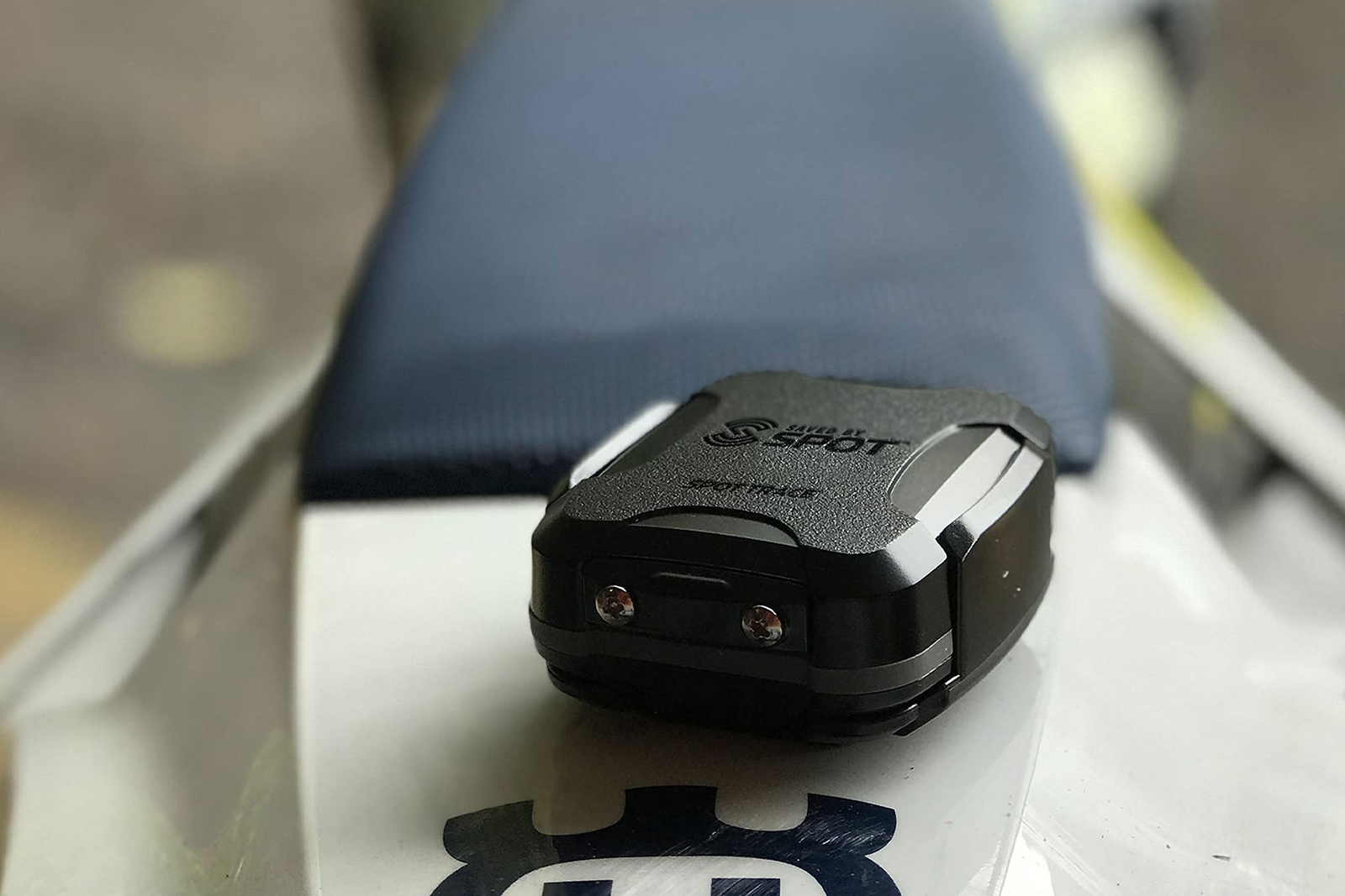Spot Trace Satellite Tracking Device | Handheld Satellite Tracker for Hiking ...