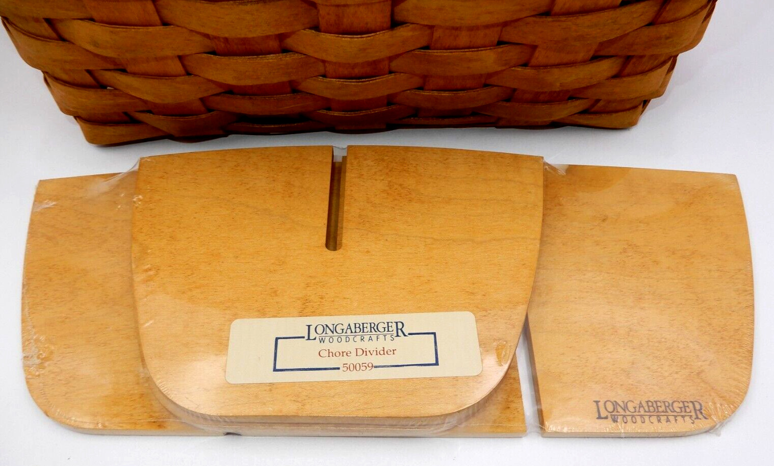 SINGLE HANDLE LONGABERGER BASKET W/ CHORE DIVIDER, PLASTIC & FABRIC LINERS 1999