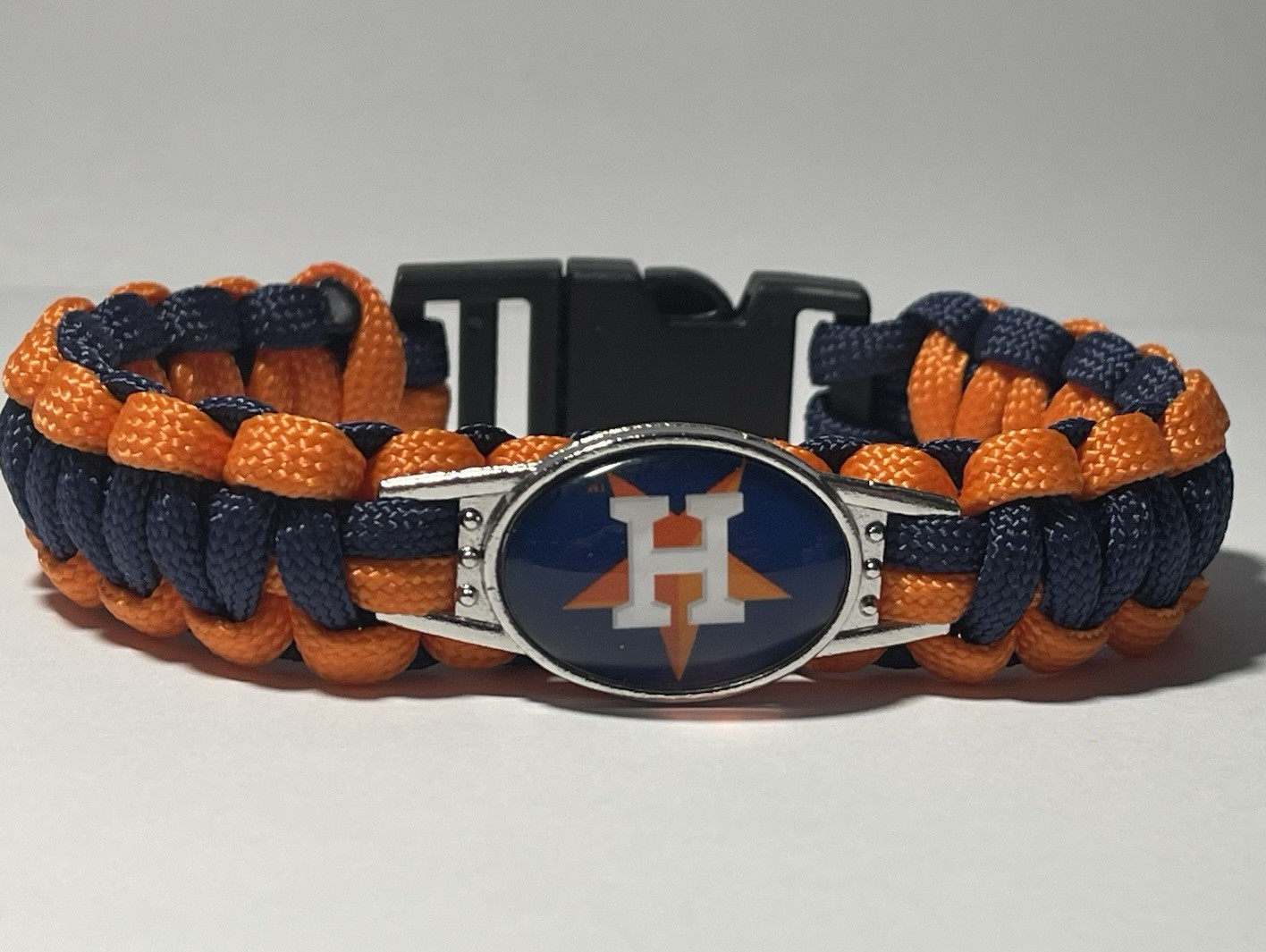 Houston Astros MLB Paracord Bracelet NEW