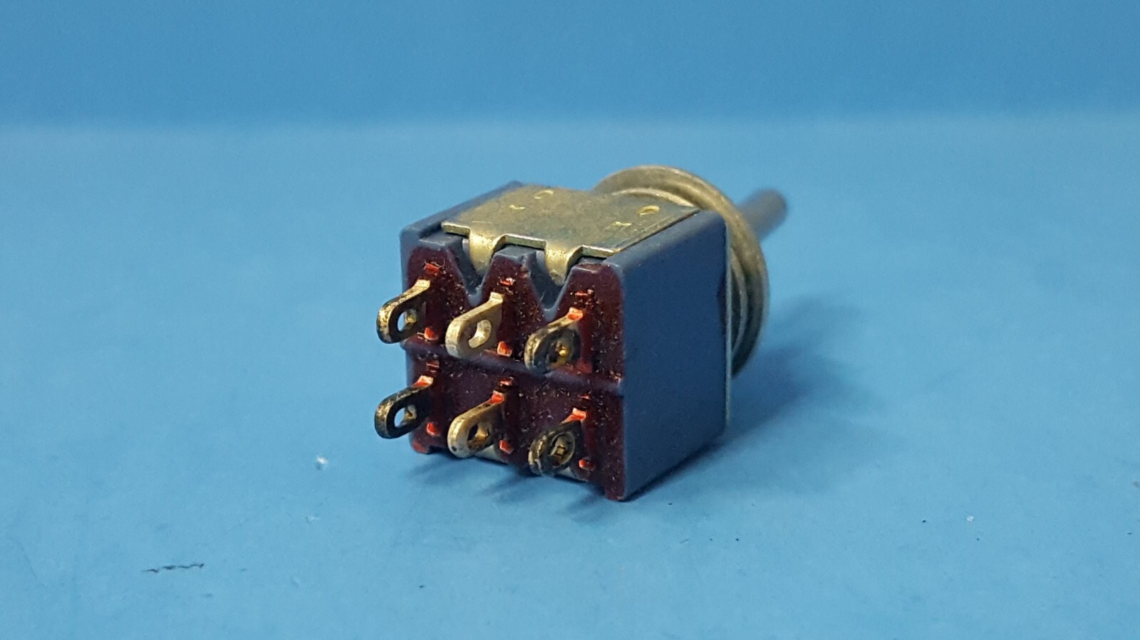2 pcs- Toggle Switch, STM-1, DPDT, ON-ON, 250VAC/3A, 125VAC/6A