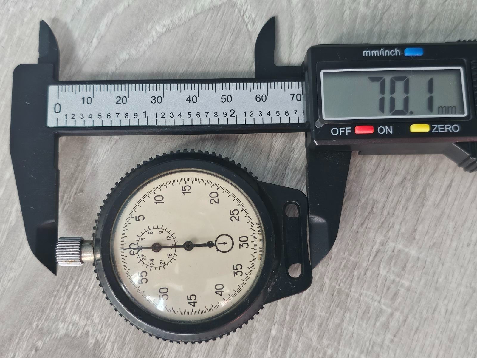Vintage Soviet Mechanical Stopwatch | USSR Made Sports Timer