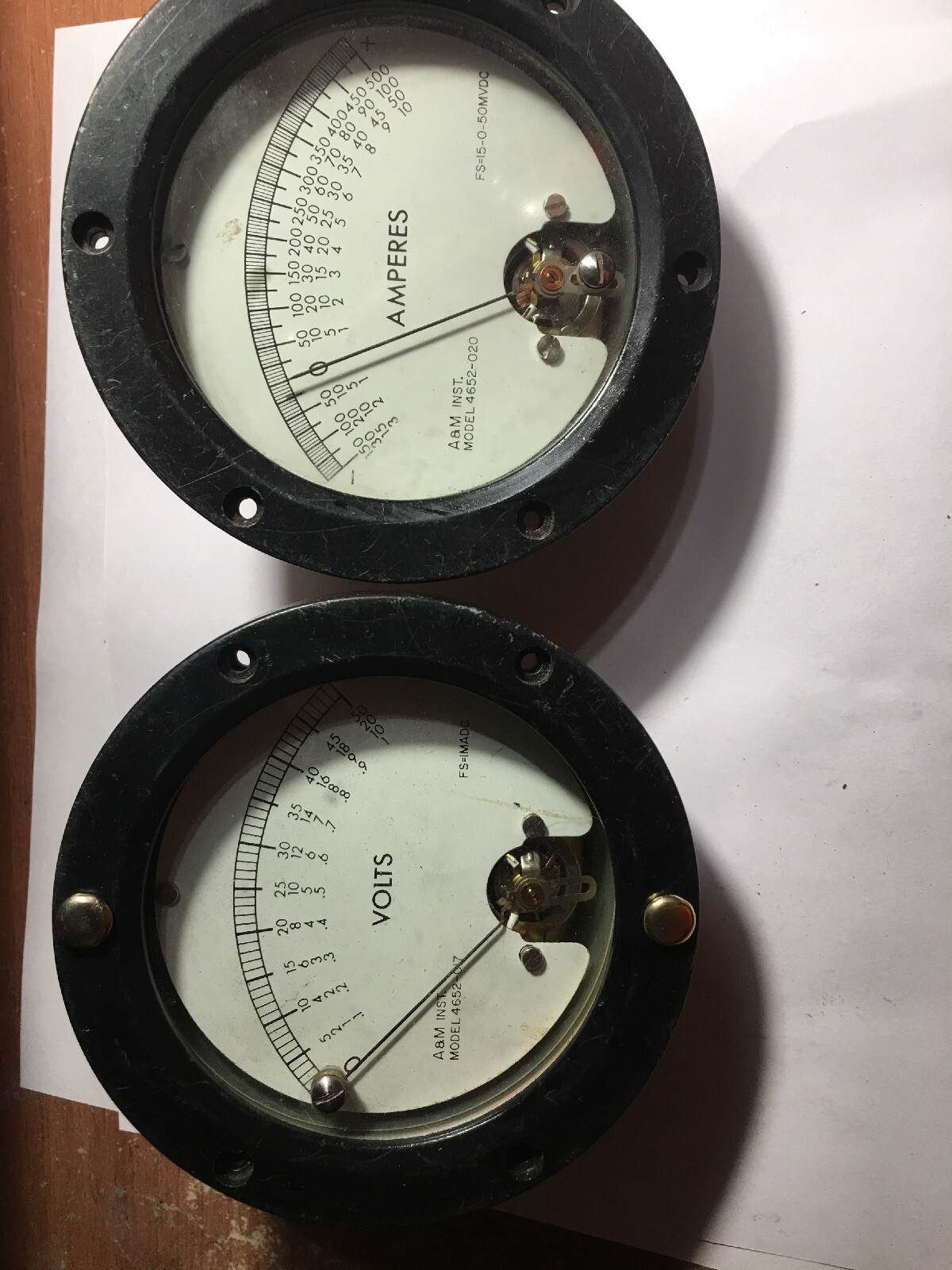 TWO A&M INSTRUMENTS VOLTS 4652-017...AMPERES 4652-020