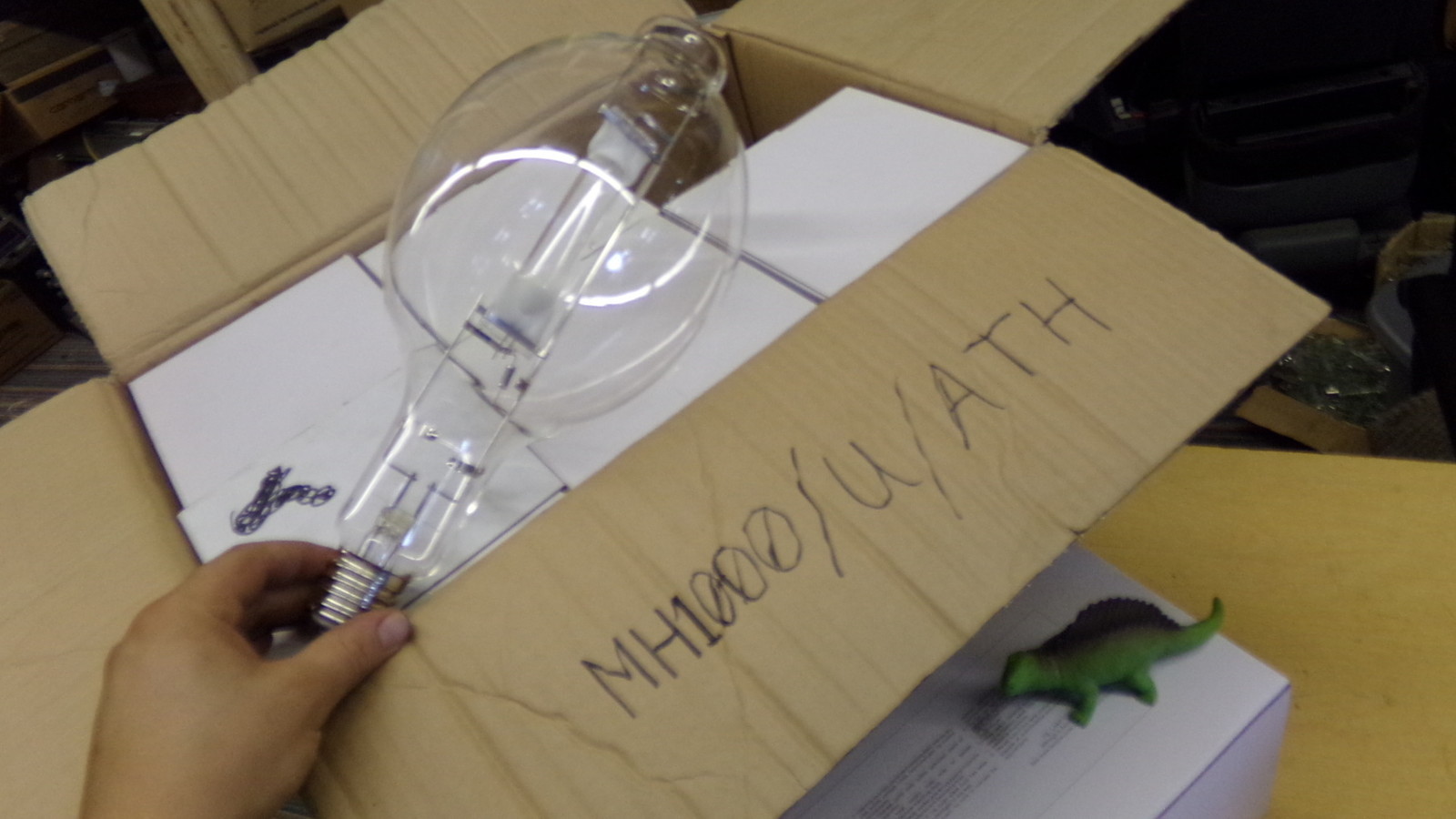 NEW  Athalon MH1000/U/ATH, BT56, Color: 4000K *Free Shipping*
