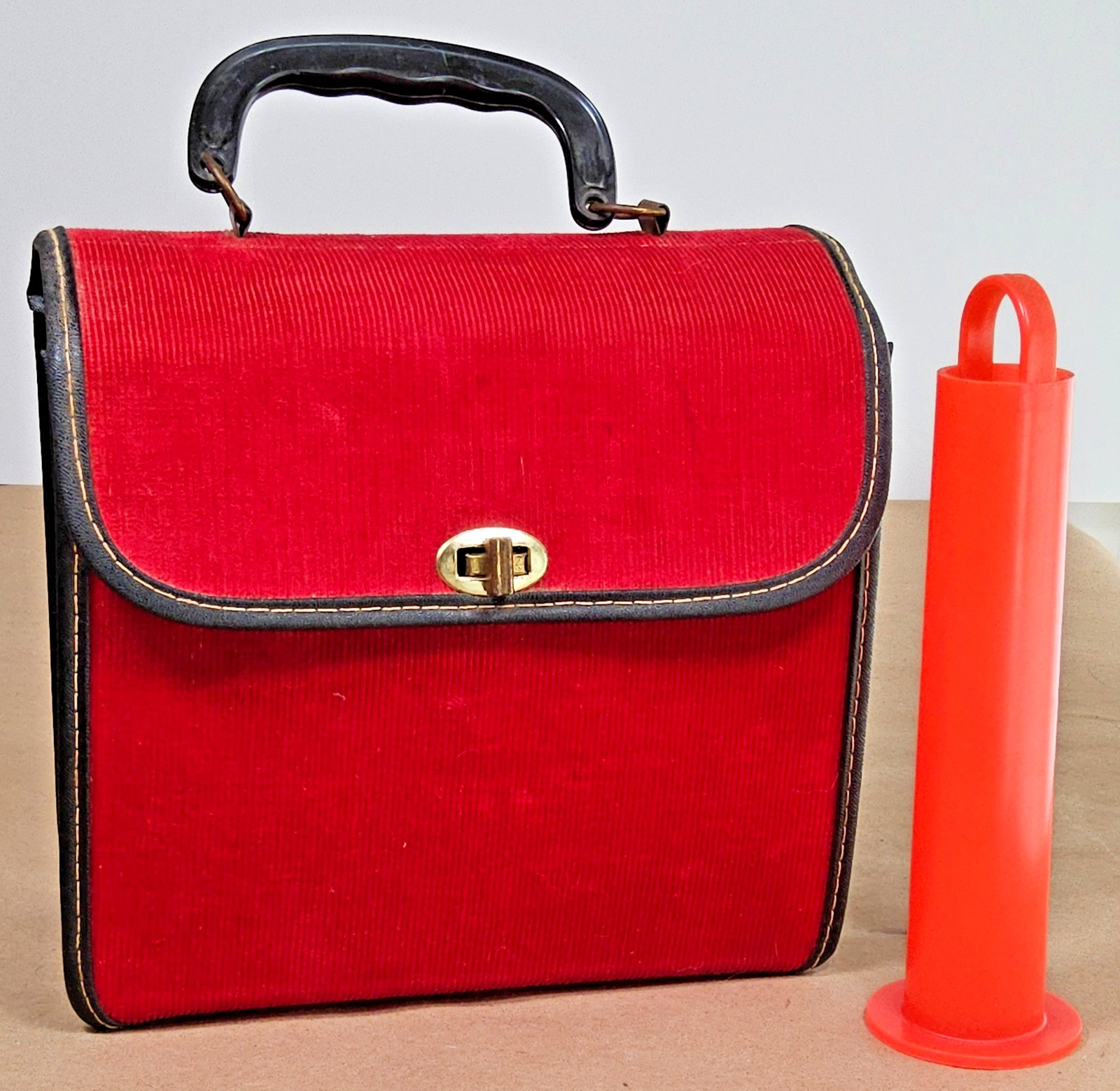 1960's VTG Columbia Records 45 rpm red corduroy record case + spindle holder