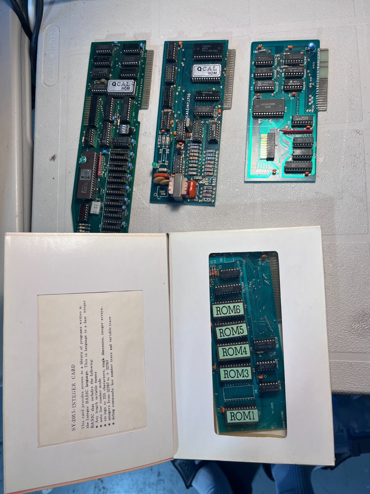 Rare Apple II Clone Dual Processor Computer Canadian Made Microcomputer QCAL 700