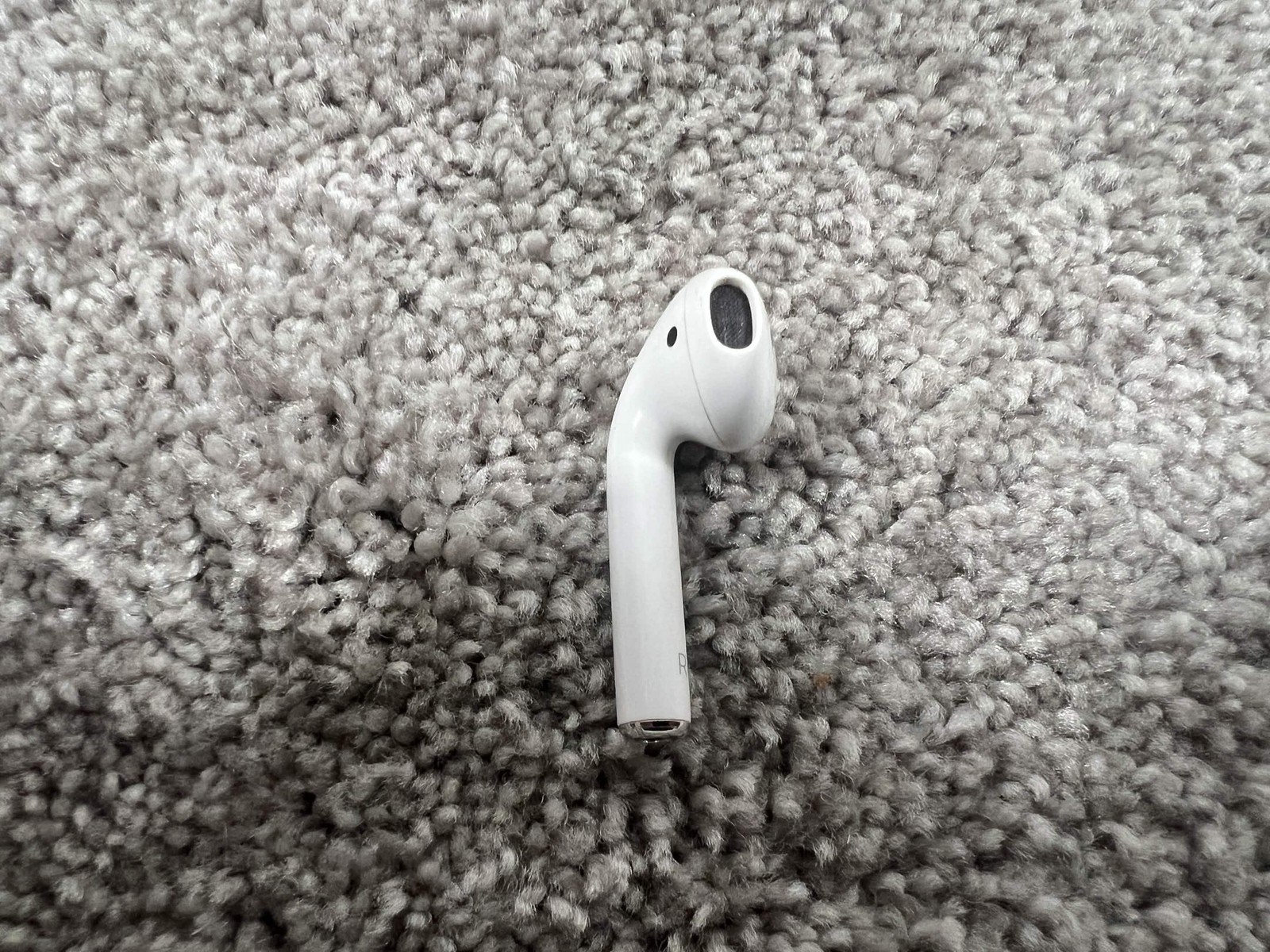 Apple AirPods Right Earbud Replacement White R Side Genuine OEM Single Bluetooth